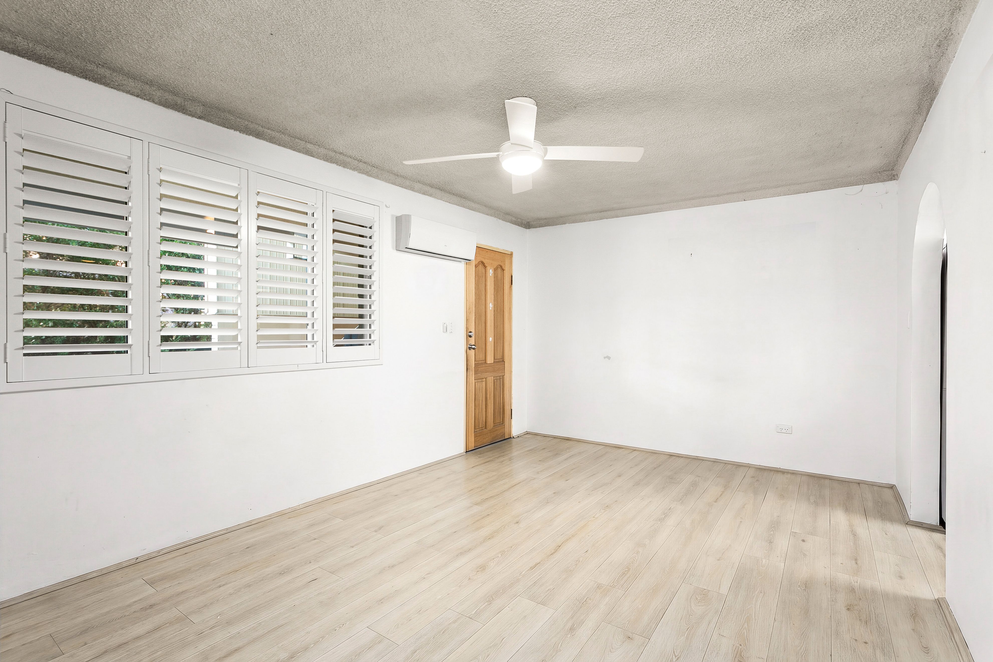 1/4 Gipps Crescent, Barrack Heights, NSW 2528