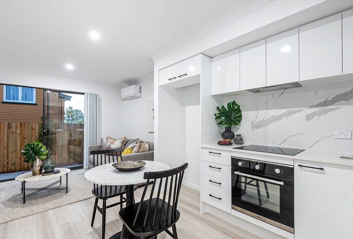2/34 Alderwood Street — photo 4 of 9
