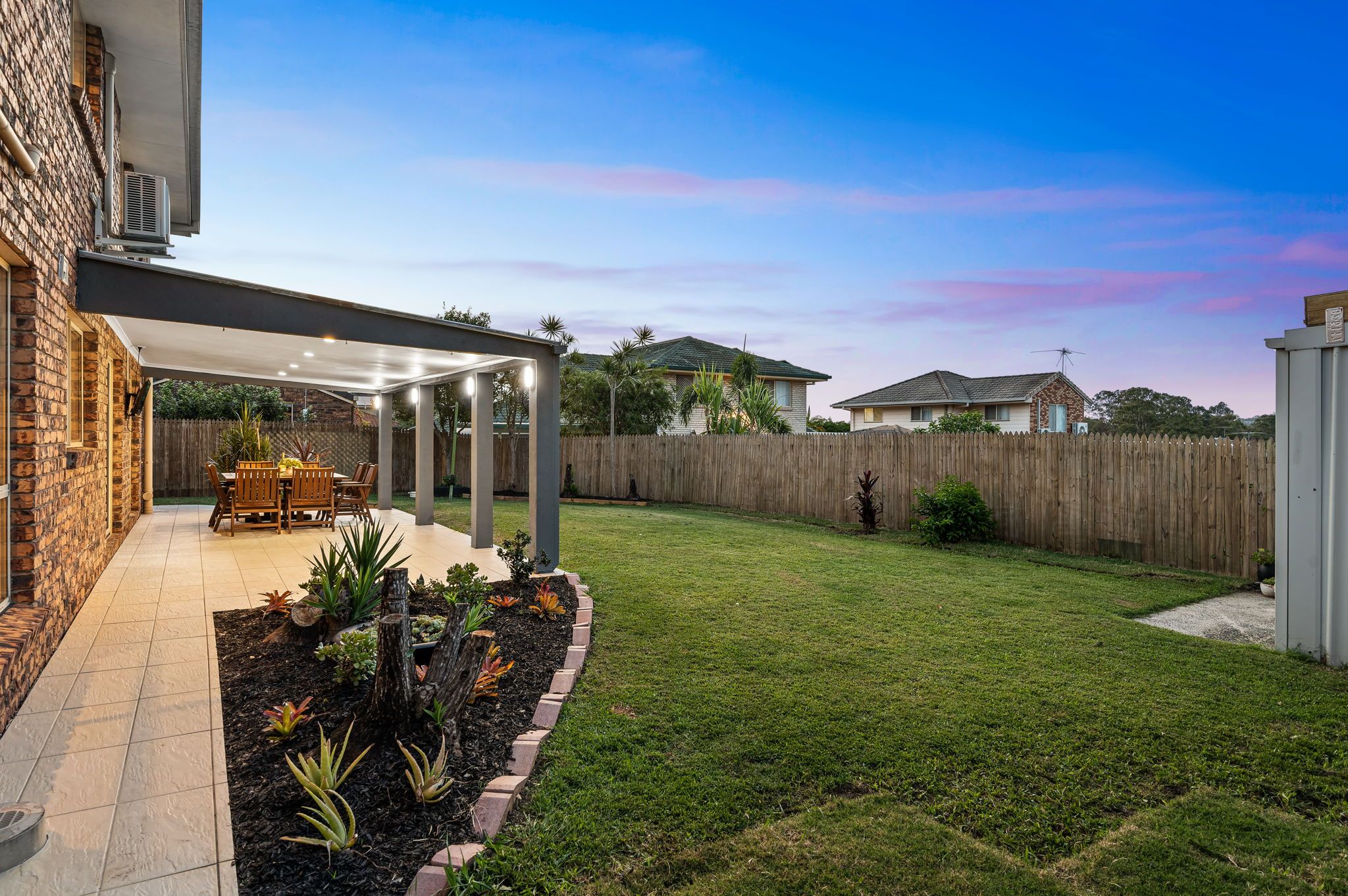 65 Blue Grass Crescent, Eight Mile Plains, QLD 4113