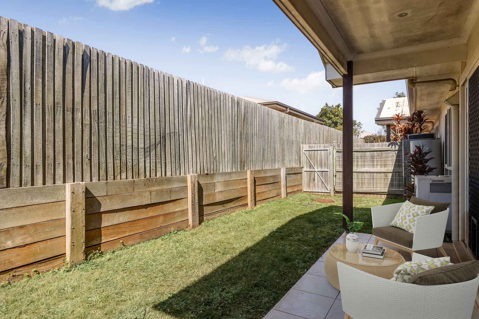 2/13 Campbell Drive — photo 10 of 10