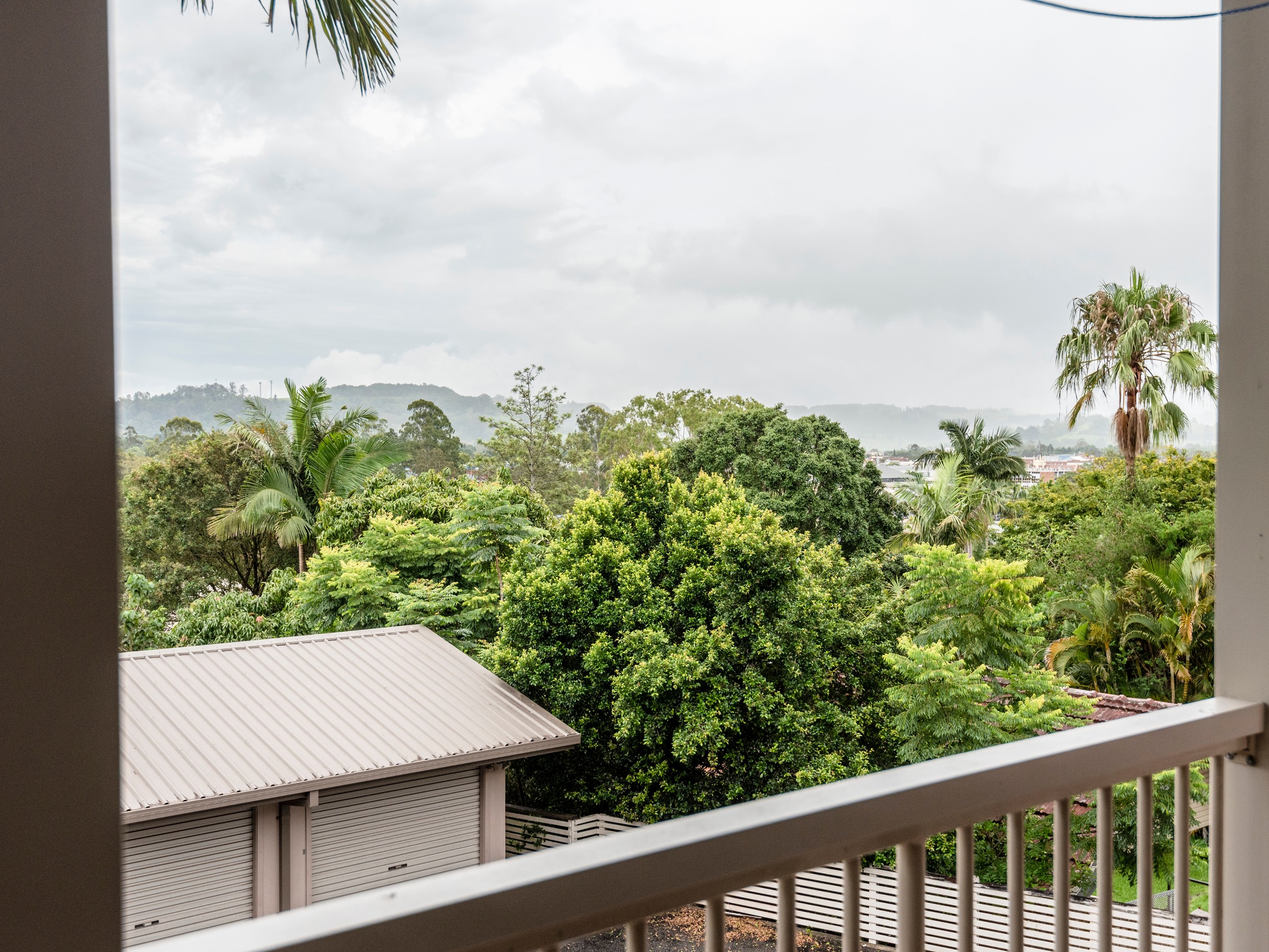 2/81 Cathcart Street, Girards Hill, NSW 2480