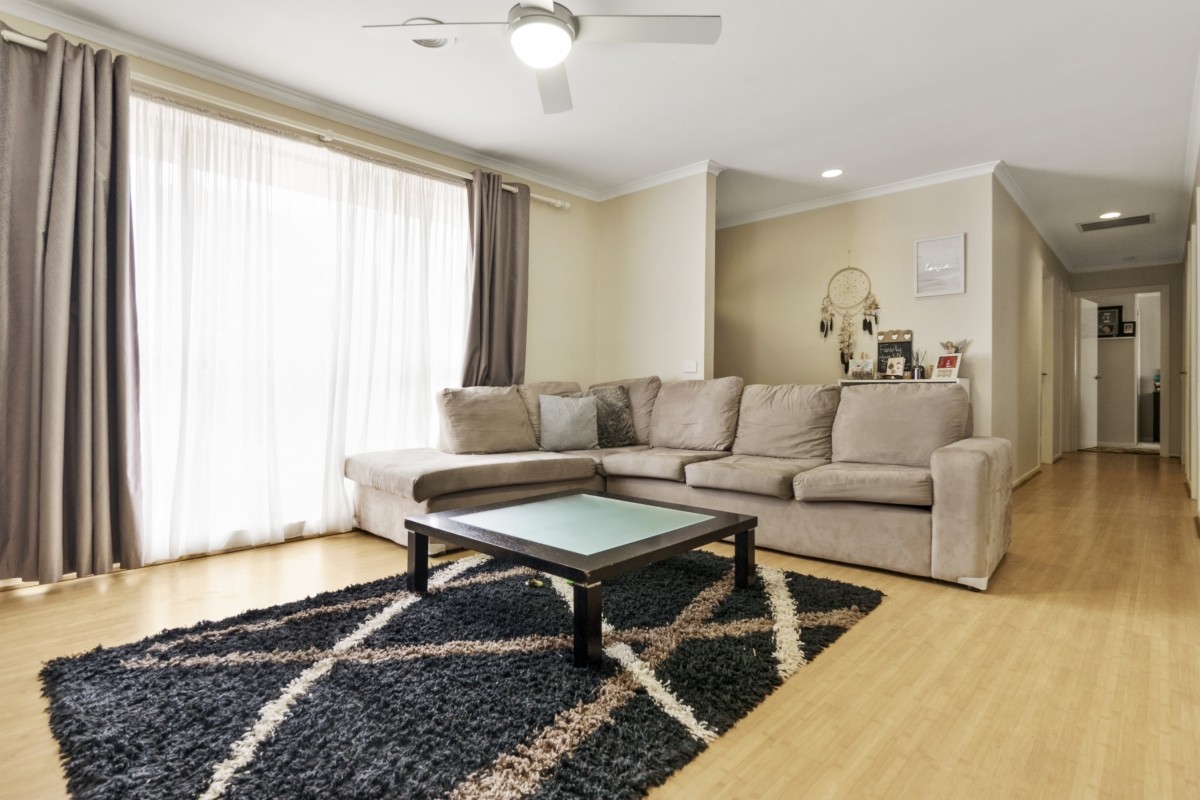 4 Tamarind Crescent, Werribee, VIC 3030