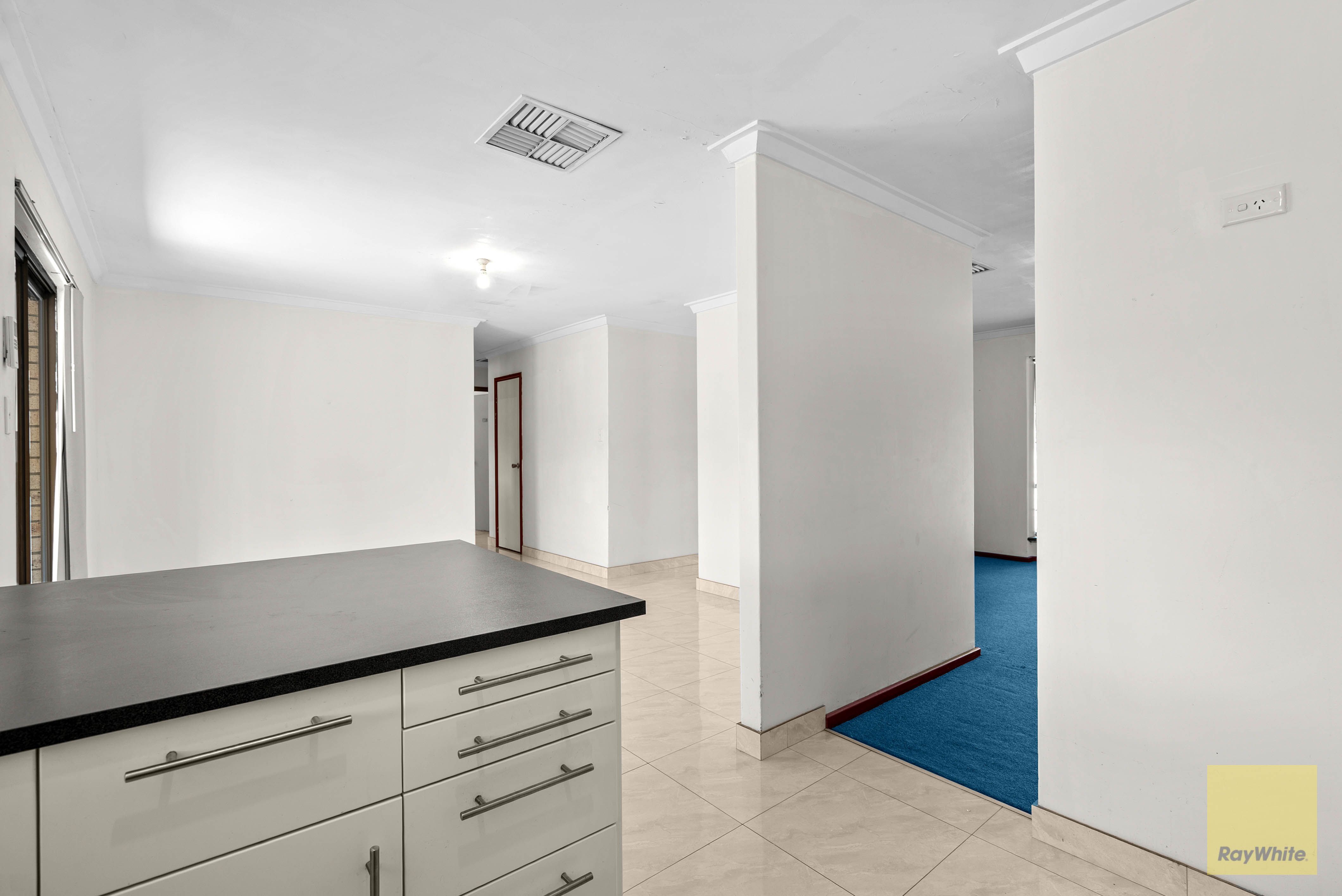 4 Walker Place — photo 8 of 22