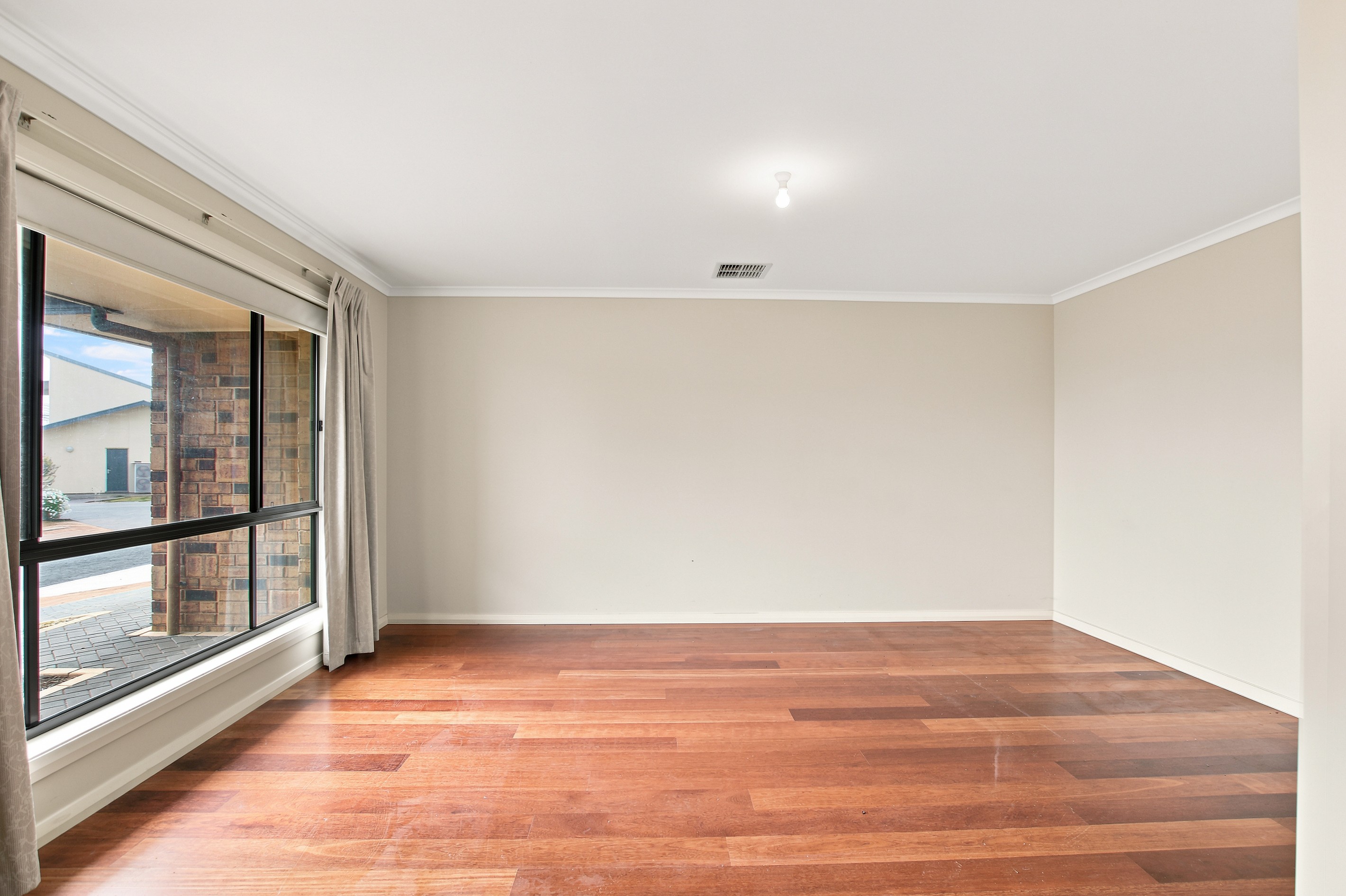 12 Edwards Crescent, Waikerie, SA 5330