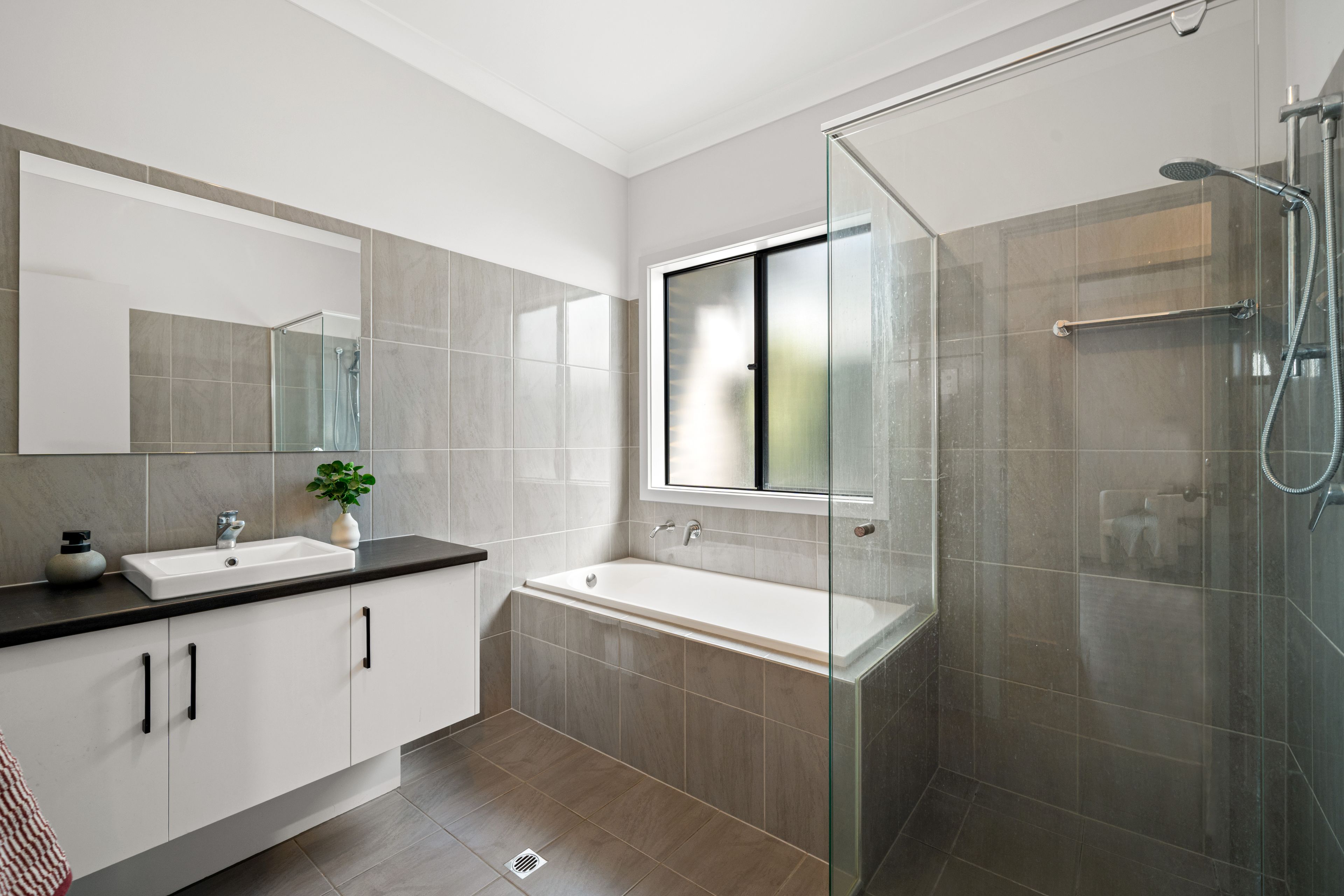 340B Regency Road — photo 6 of 15