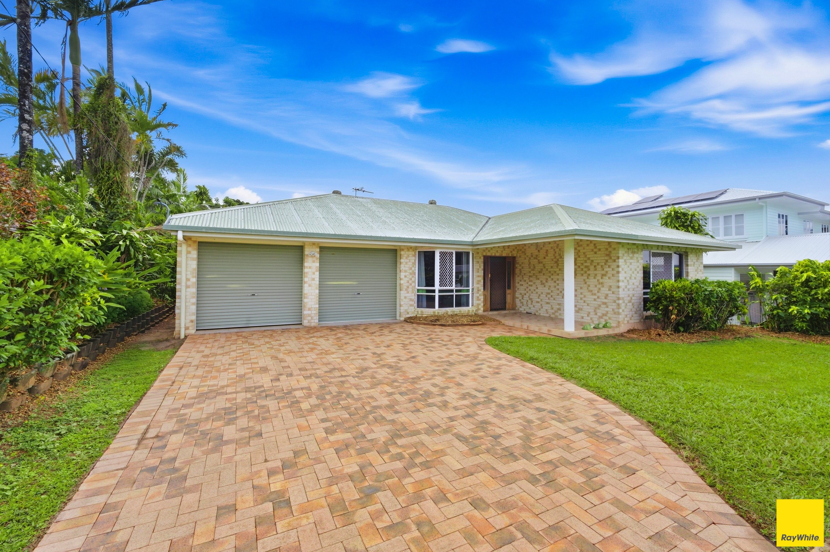 16 Junction Street, Edge Hill, QLD 4870