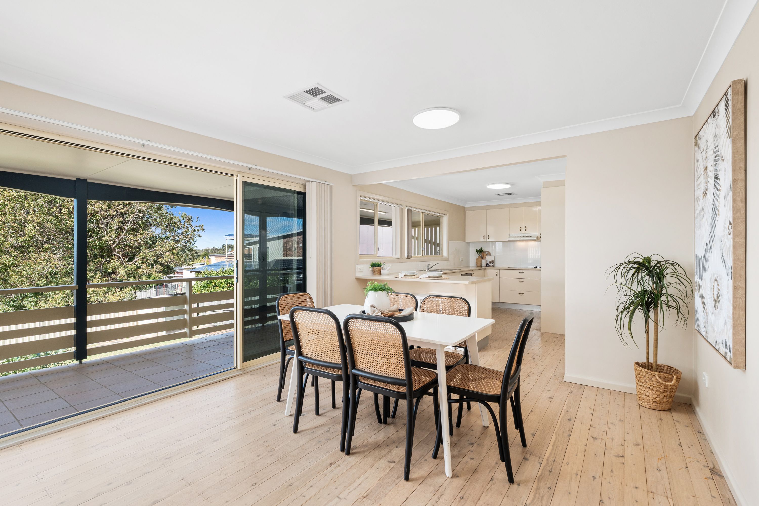 12 Woy Woy Road — photo 4 of 15