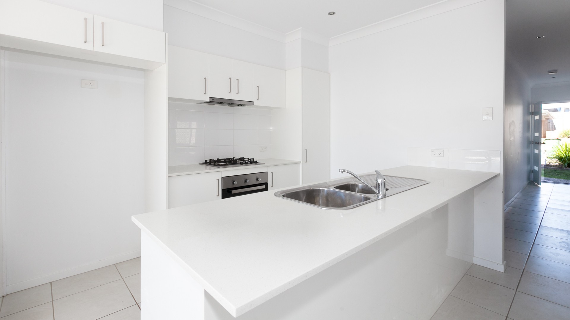 14 Mount Barney Crescent, Park Ridge, QLD 4125