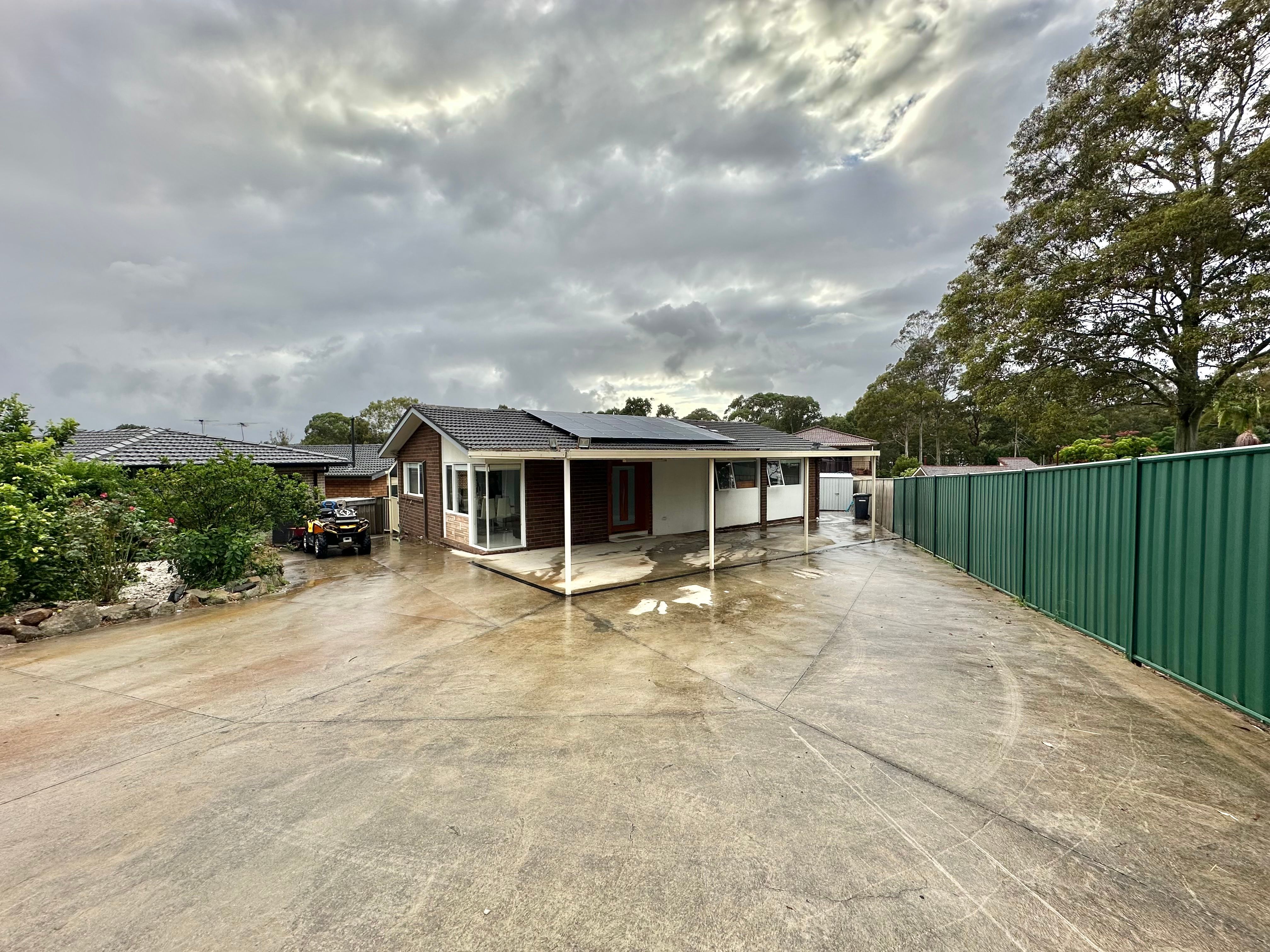 21 Evergreen Avenue, Bradbury, NSW 2560