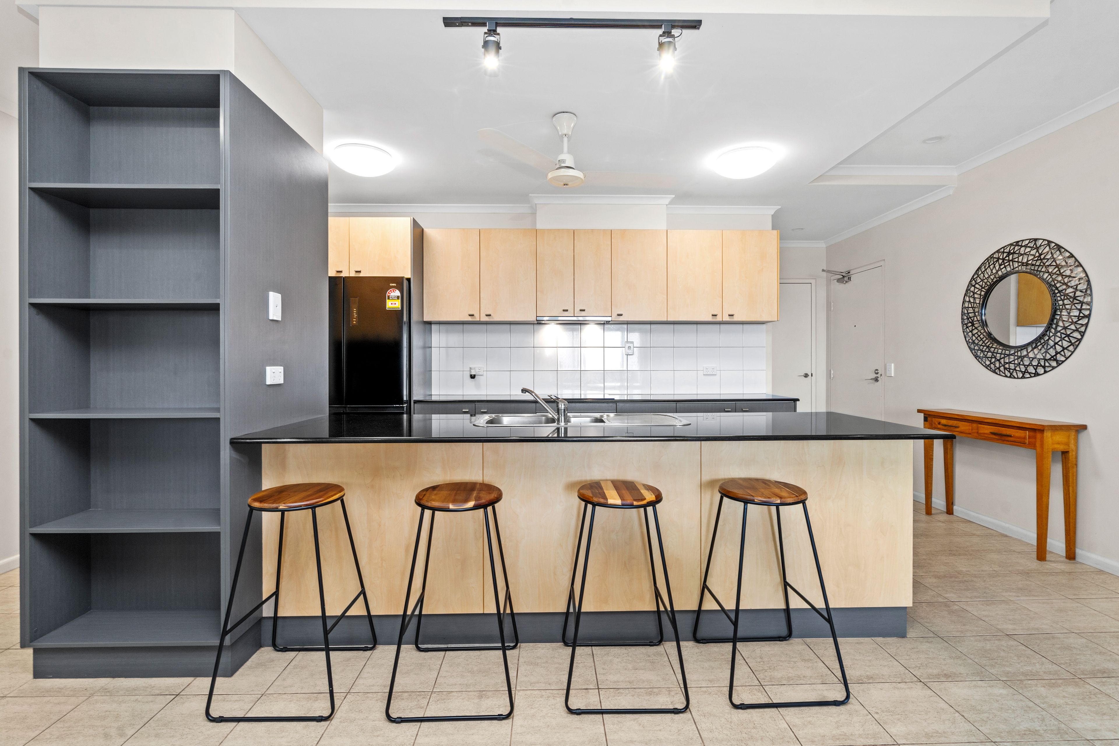 77/9 Carey Street — photo 11 of 19