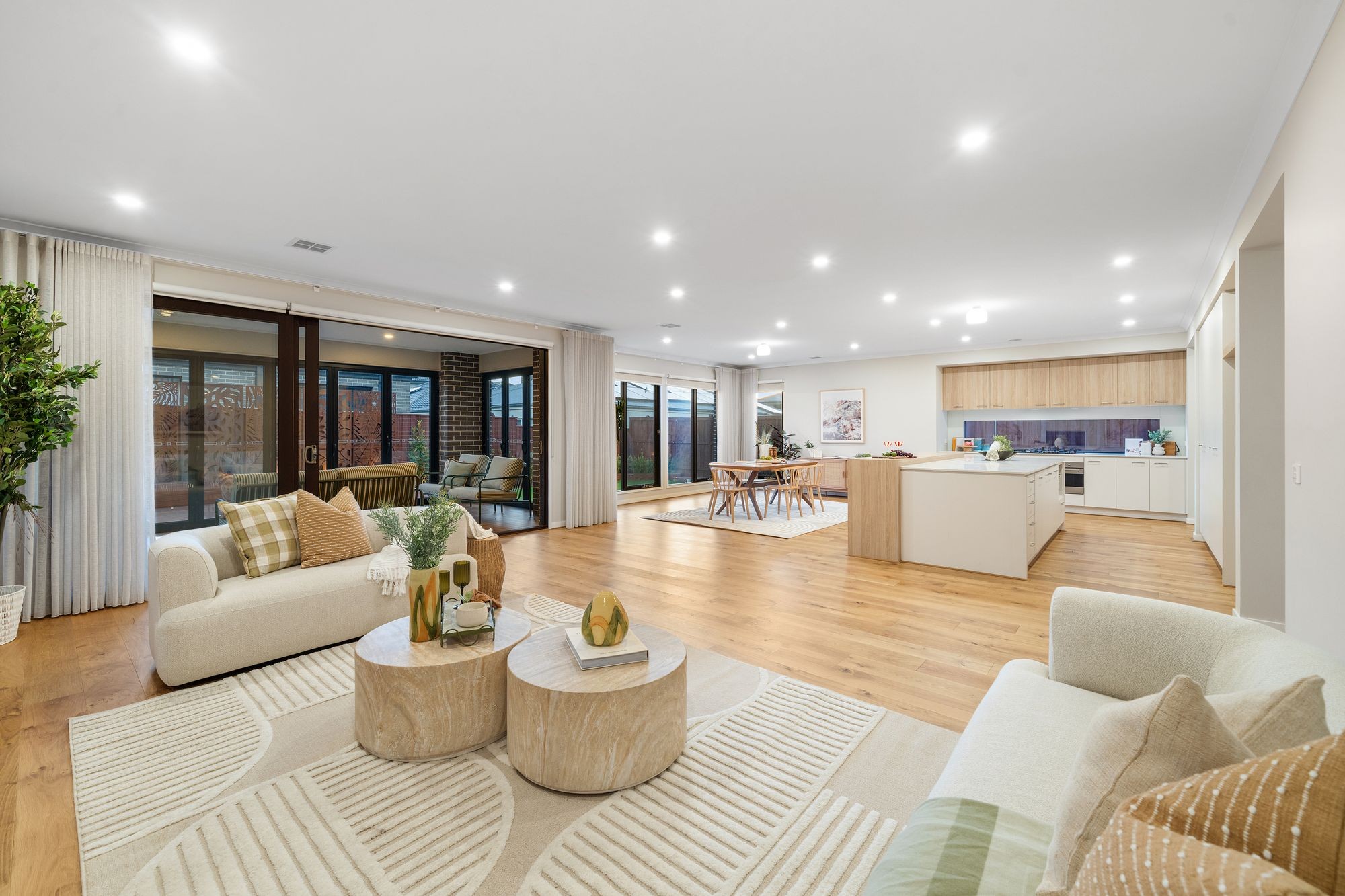 38 Portobello Boulevard, Clyde North, VIC 3978