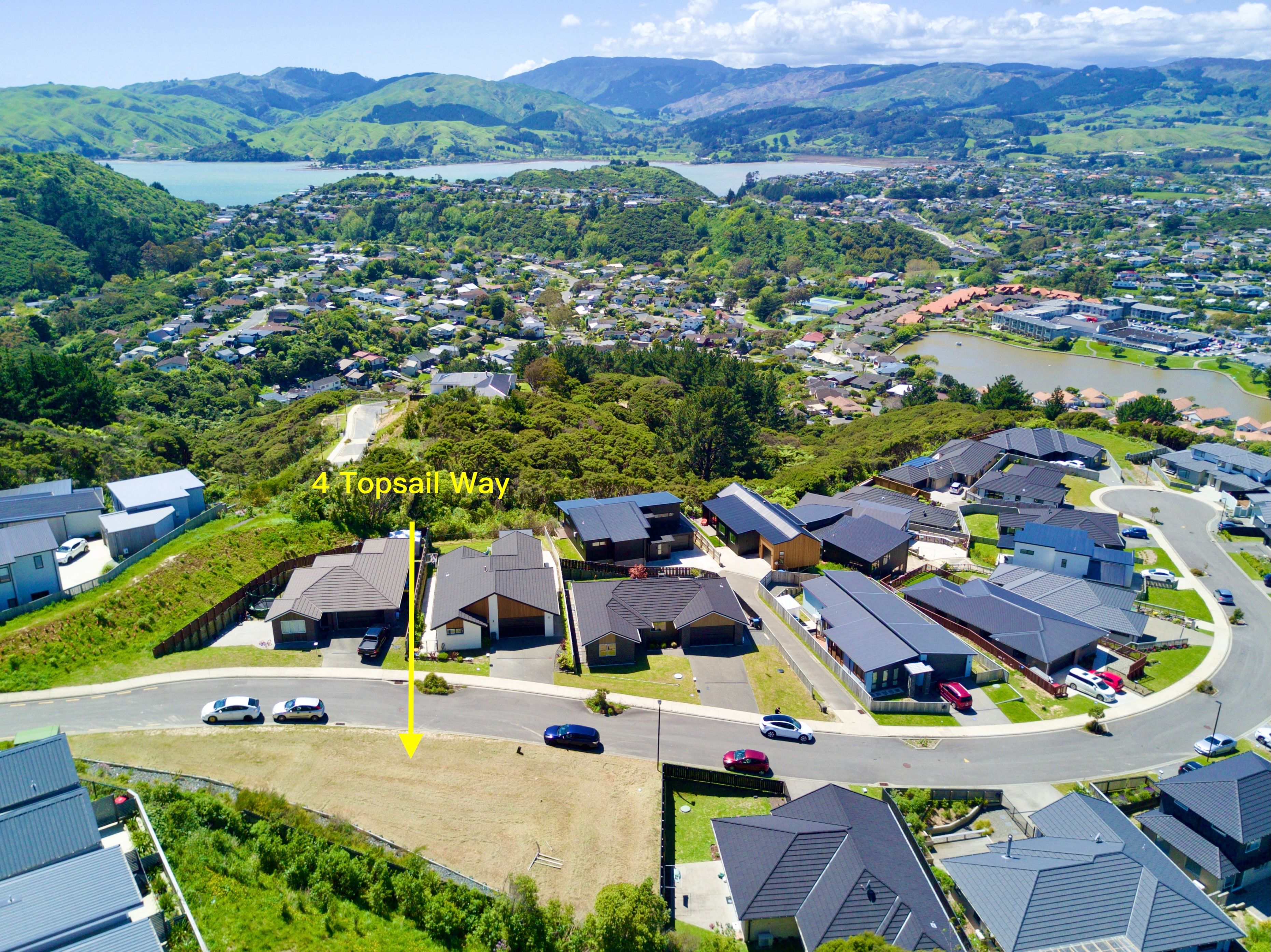 4 Topsail Way, Whitby, Porirua City
