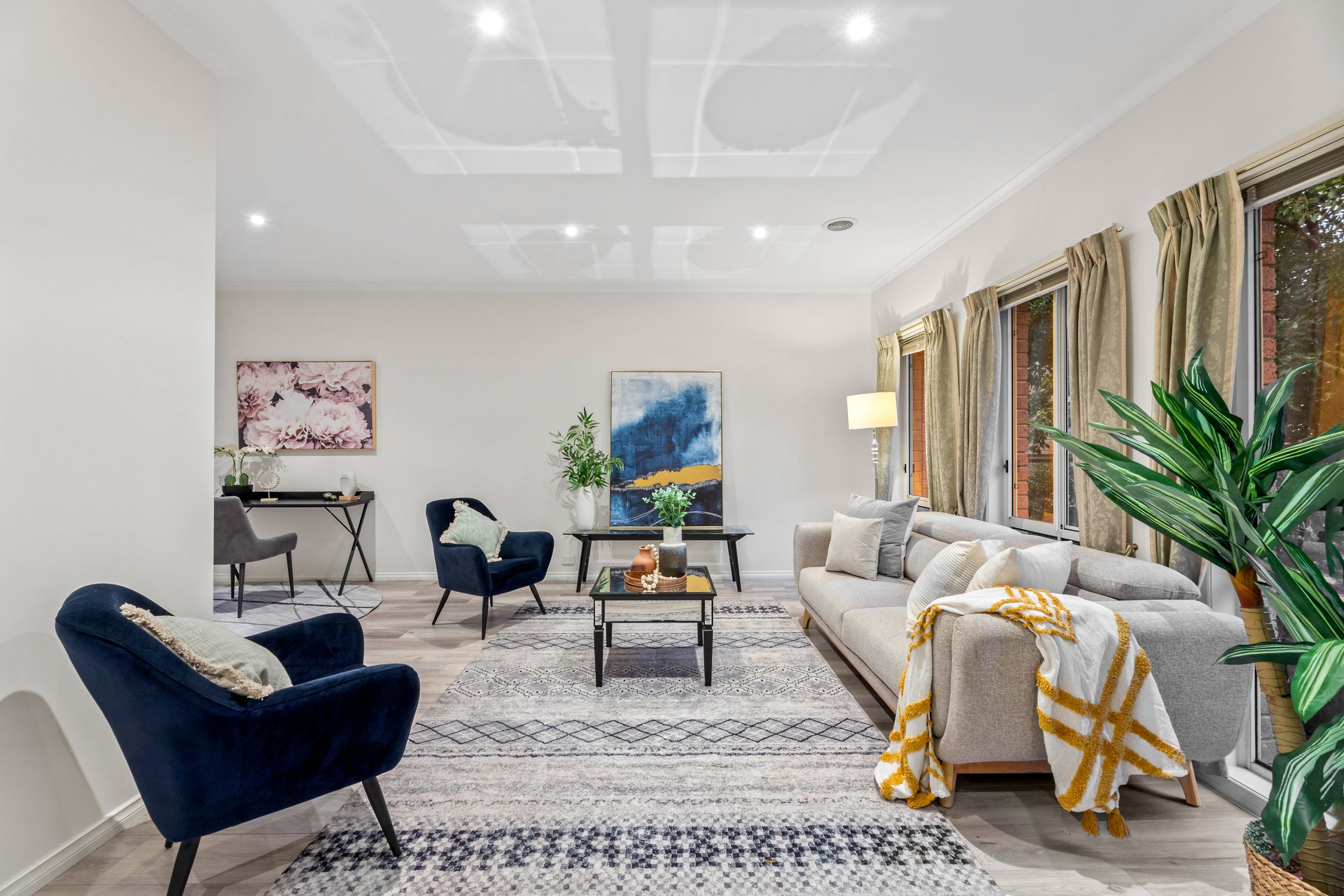 2 Tuncurry Court, Ferntree Gully, VIC 3156