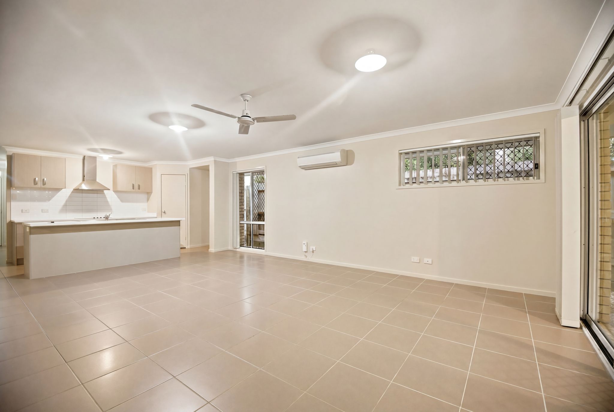 44 Chrysler Parade, North Lakes, QLD 4509