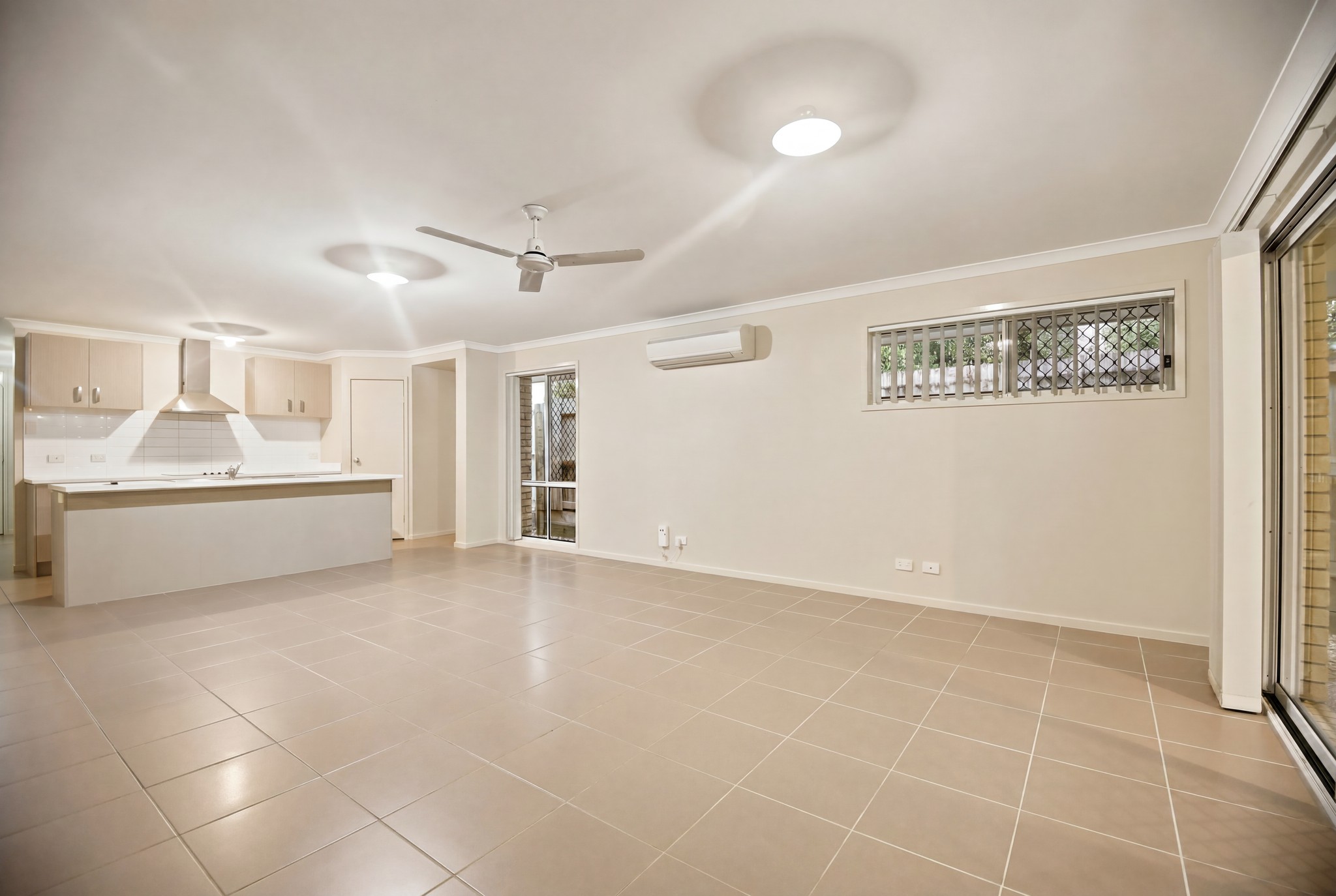 44 Chrysler Parade, North Lakes, QLD 4509