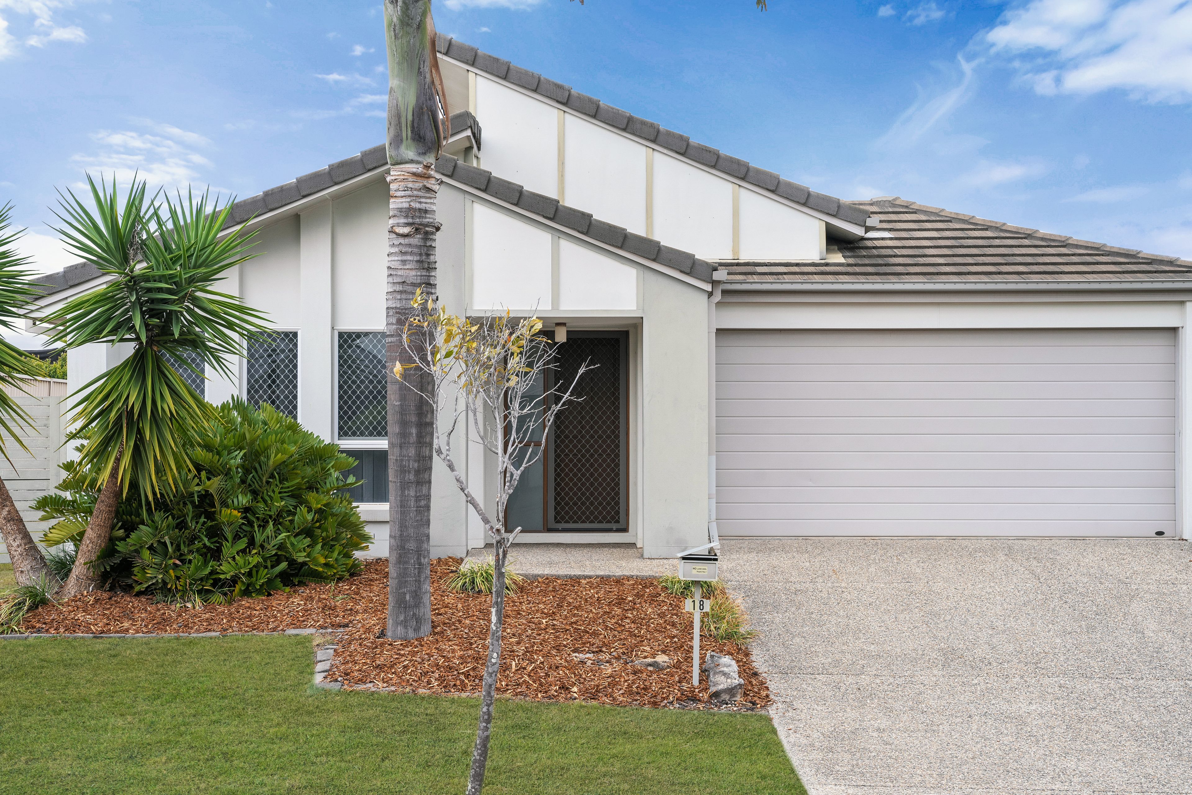 18 Parkway Crescent, Murrumba Downs, QLD 4503