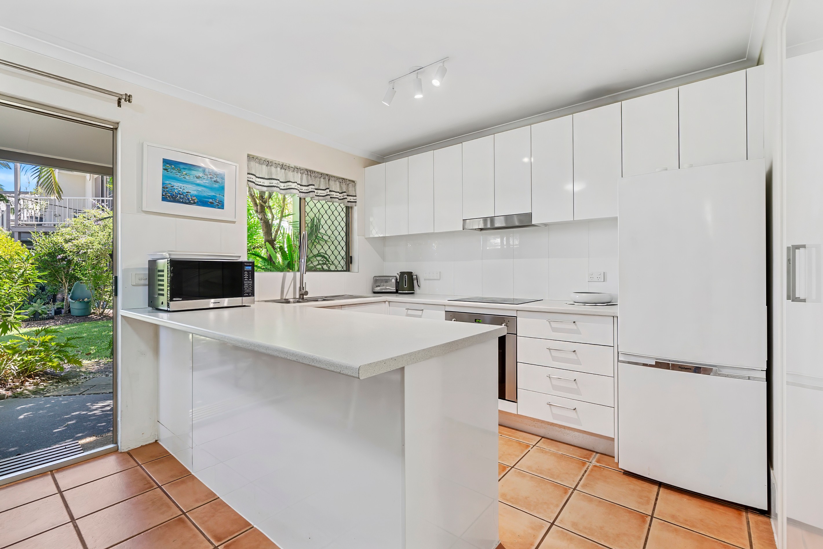 104/24 Lake Weyba Drive, Noosaville, QLD 4566