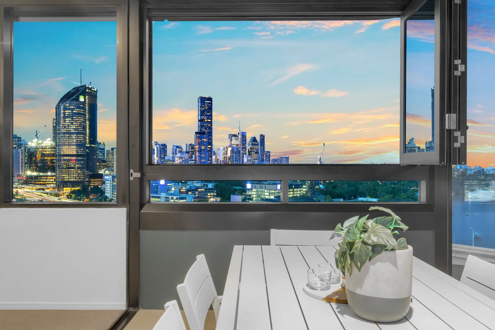 1203/9 Christie Street, South Brisbane