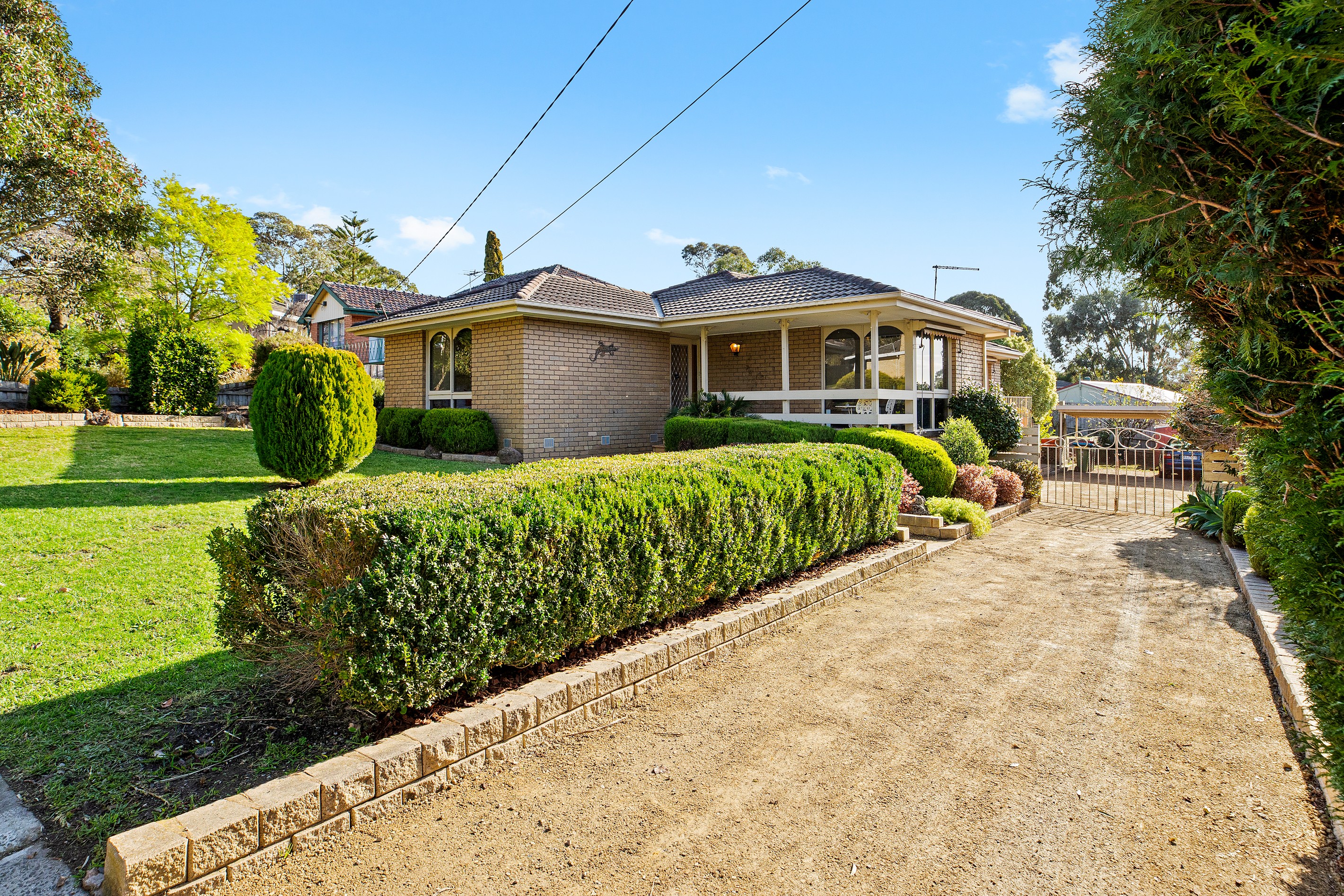 24 Parkview Drive, Ferntree Gully, VIC 3156
