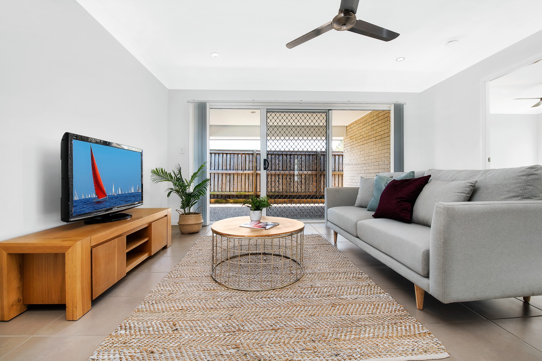 14 Lauren Circuit, Brighton, QLD 4017
