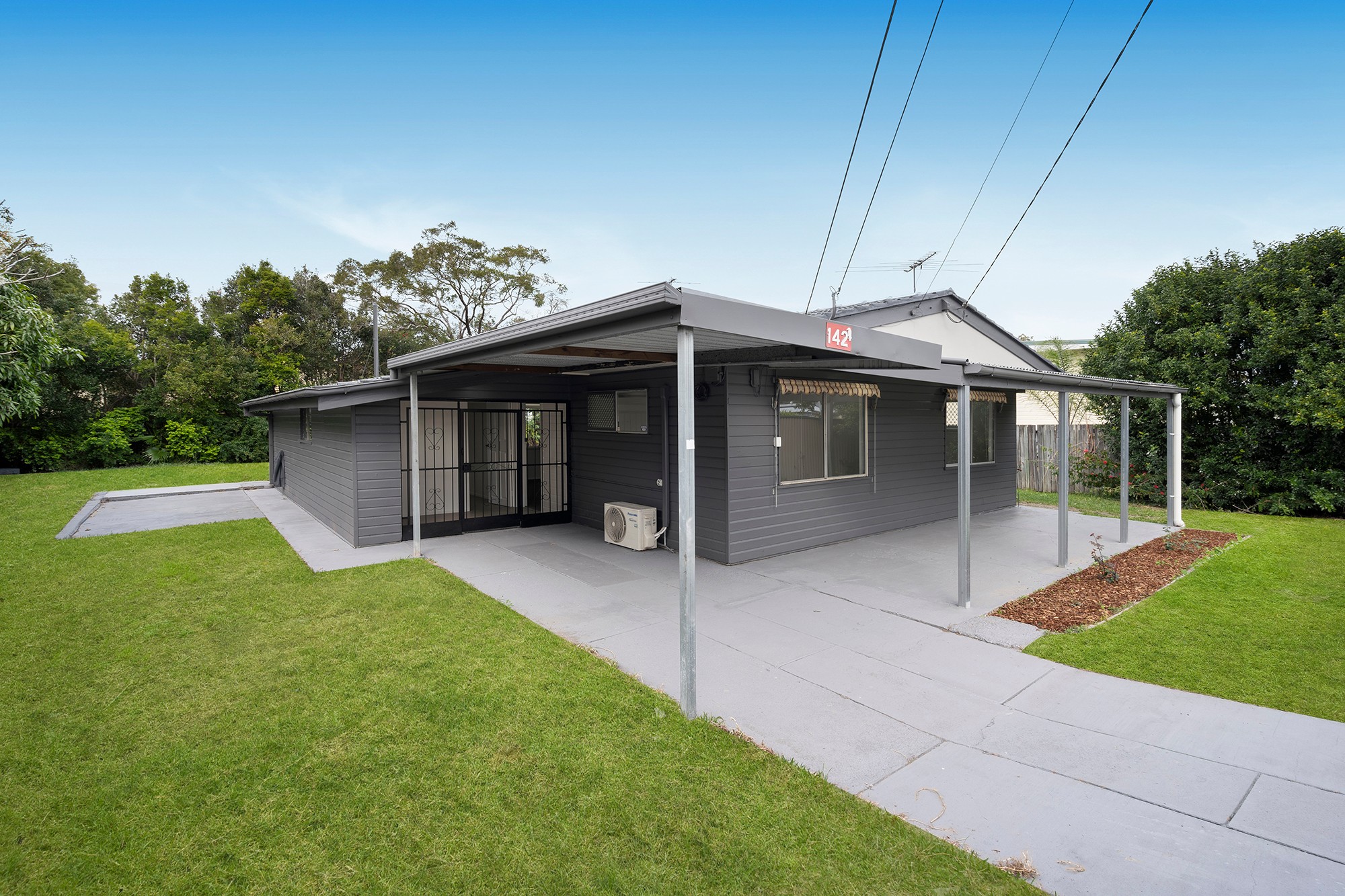 142 Jacaranda Avenue, Logan Central, QLD 4114