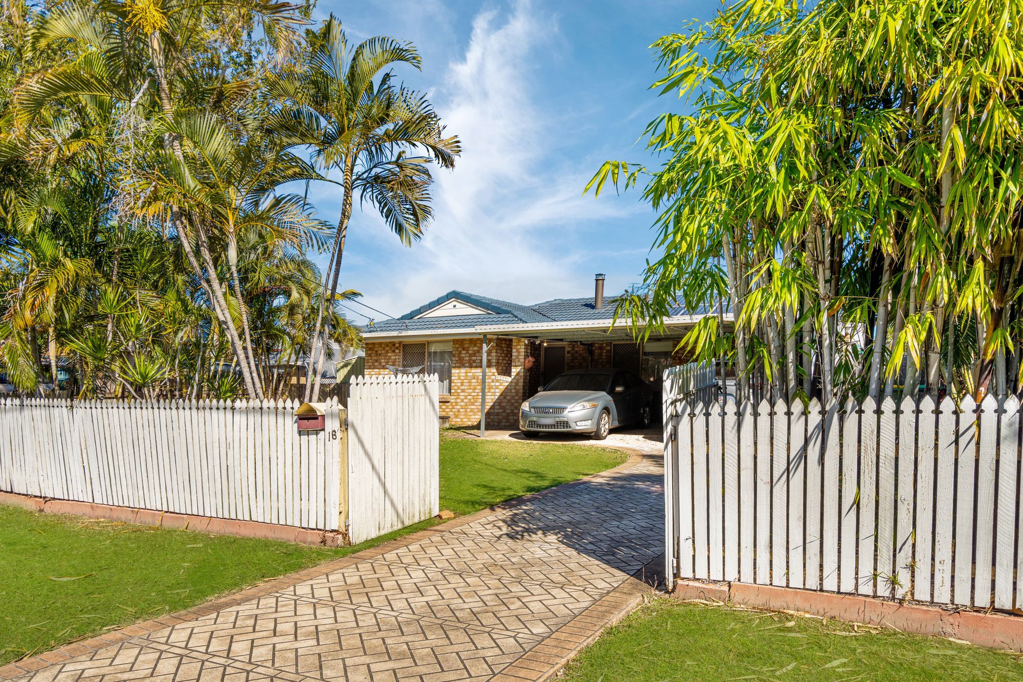 16 Bottlebrush Crescent, Redbank Plains, QLD 4301