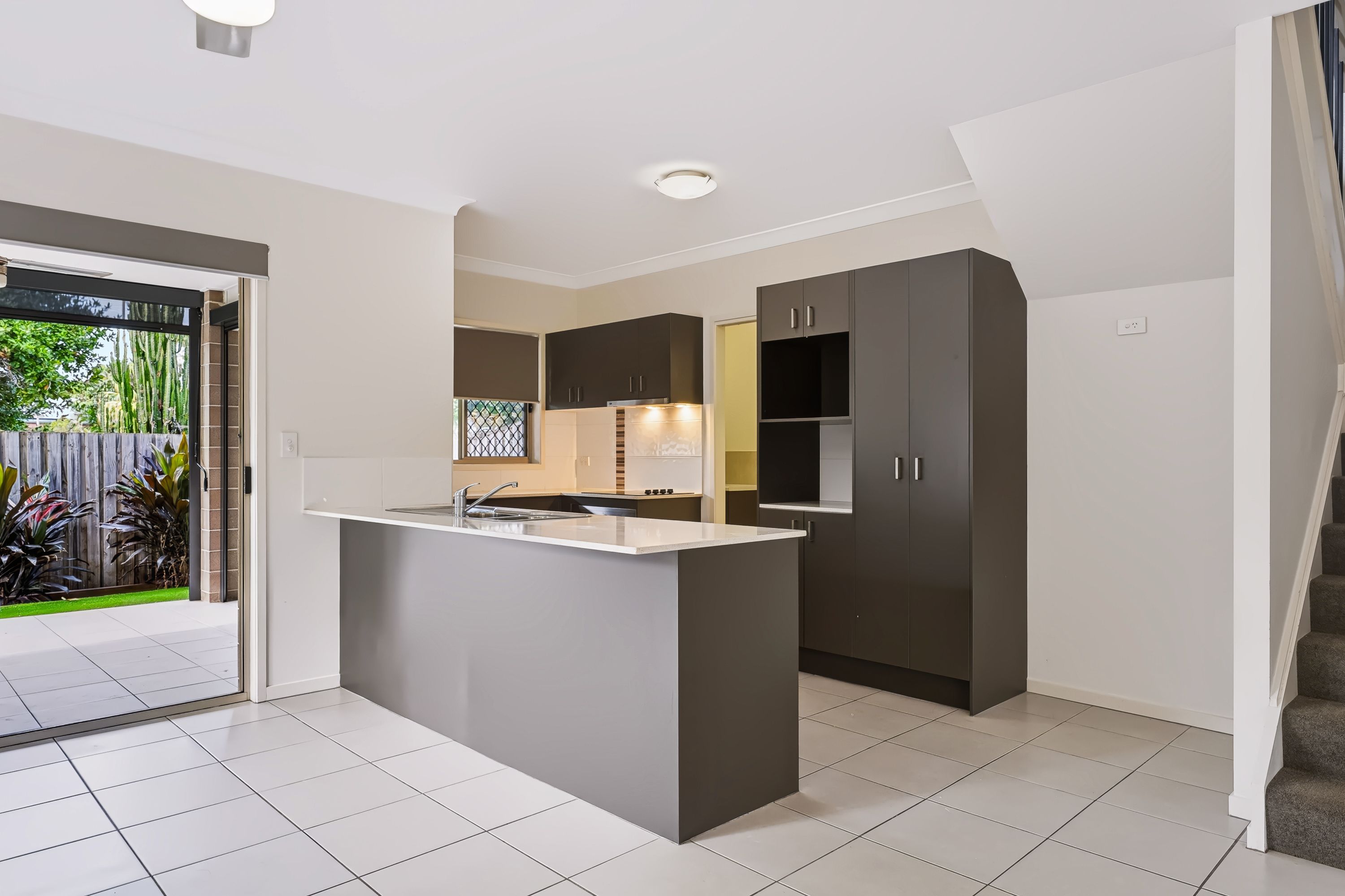 13/11 Tania Street — photo 5 of 24
