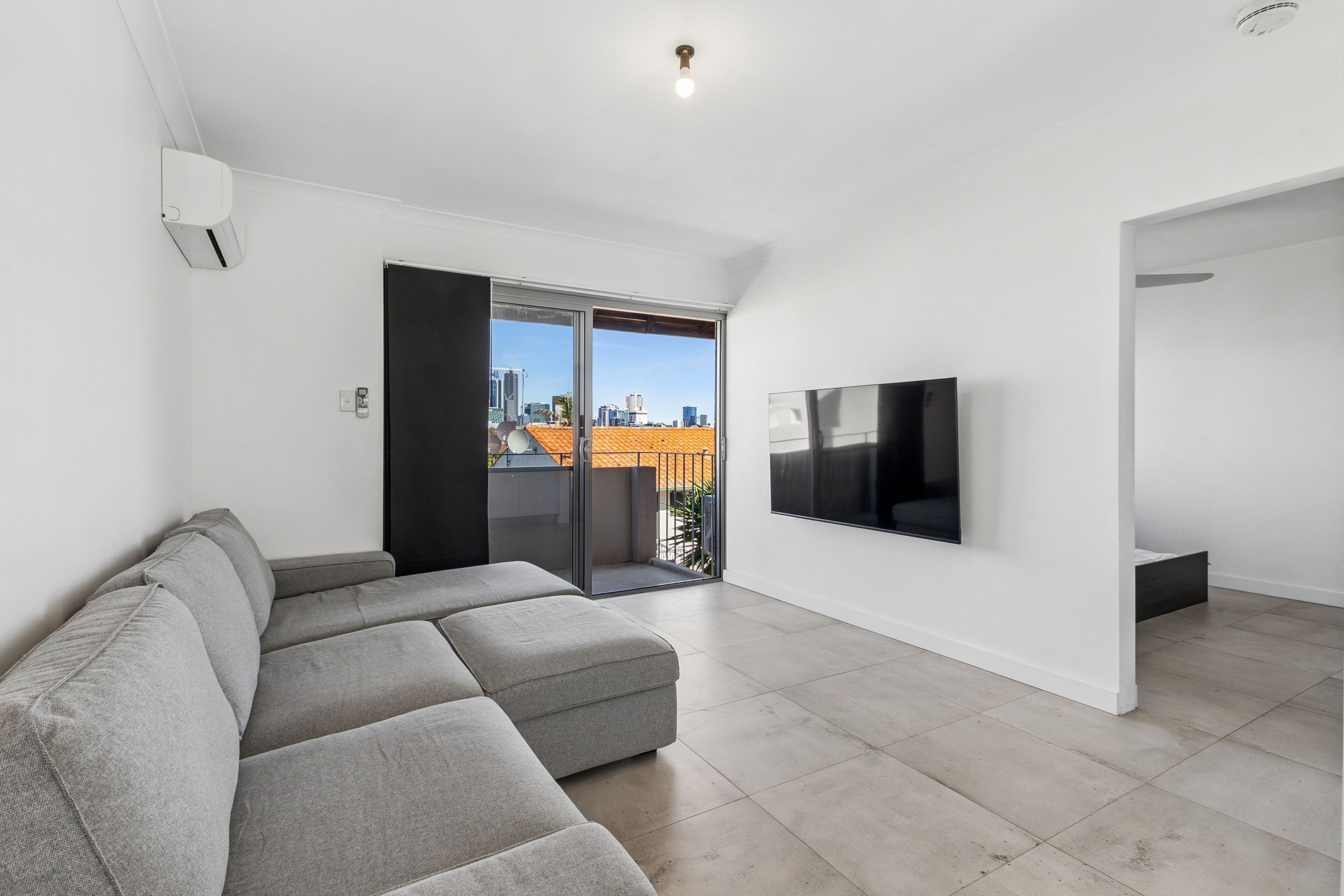 18/340 Stirling Street — photo from Ray White Inner North