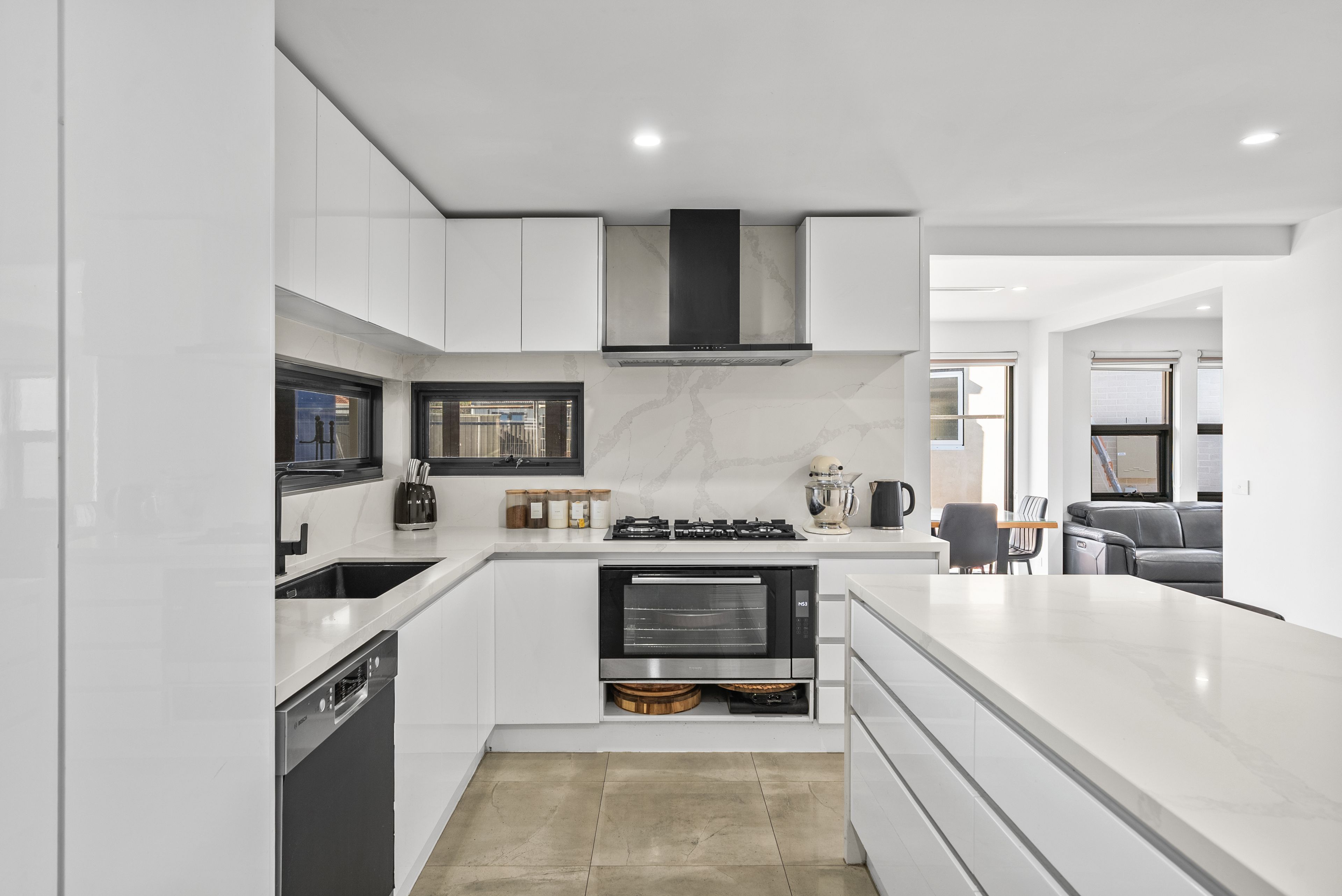 4 Aldergate Court — photo 3 of 14