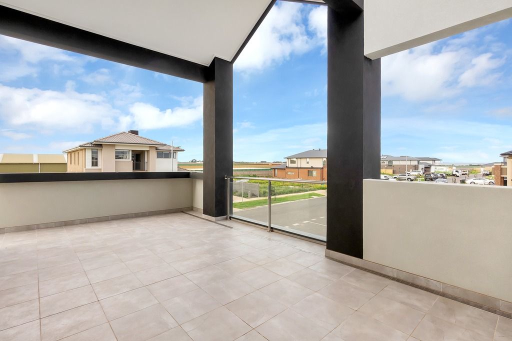 79 Aquatic Drive, Werribee South, VIC 3030