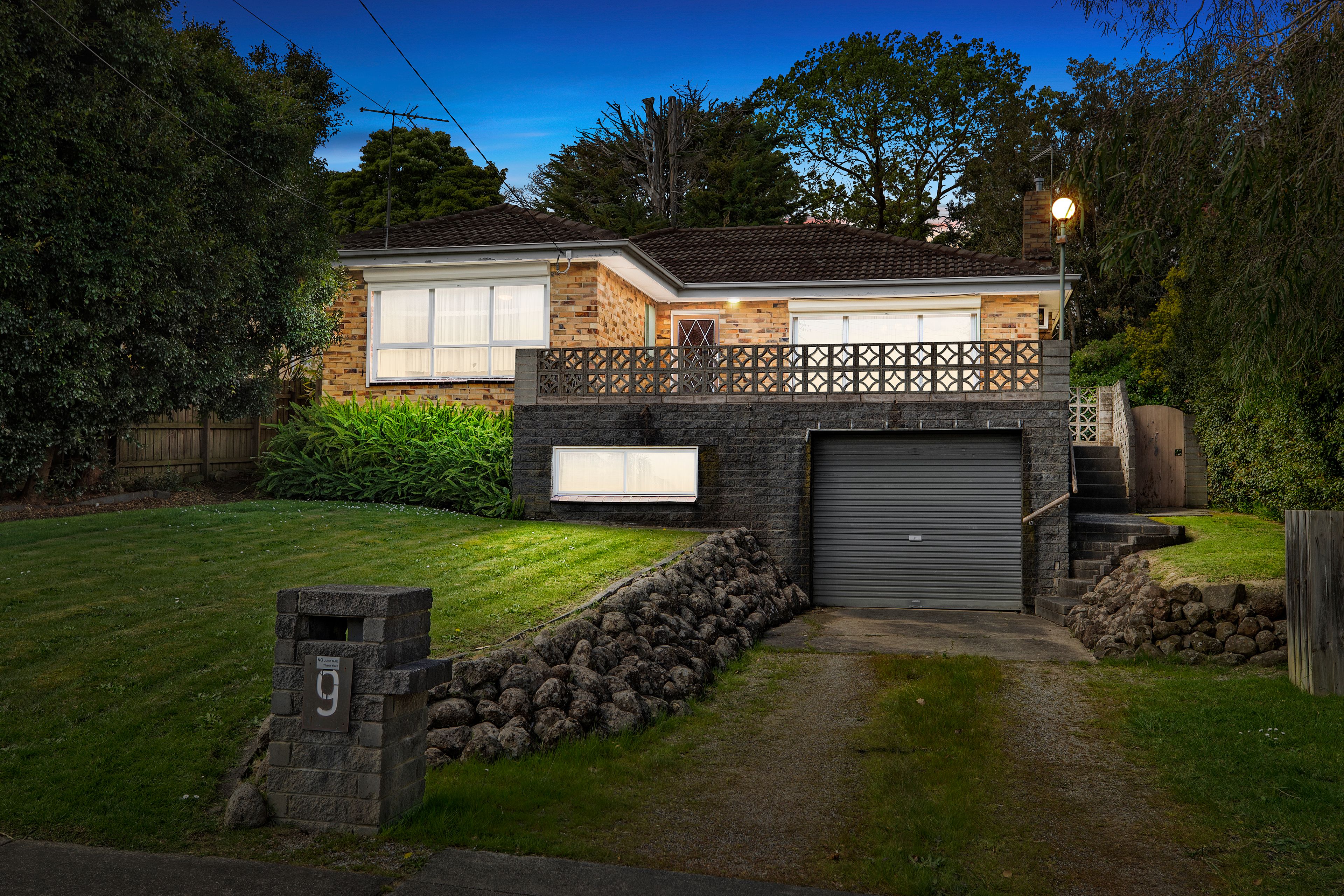 9 Bolac Street, Bayswater VIC 3153