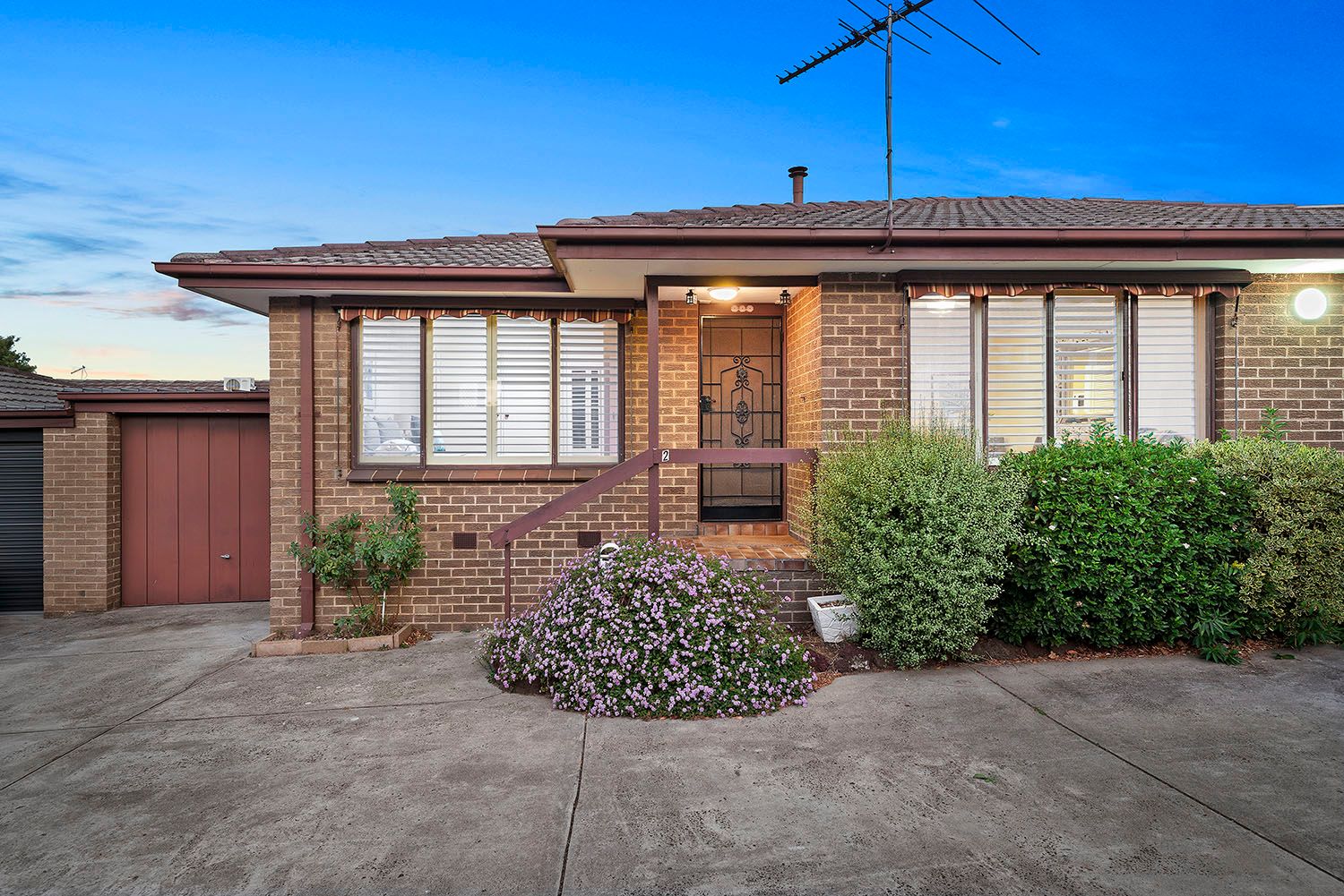 2/1 Sunray Avenue, Cheltenham, VIC 3192