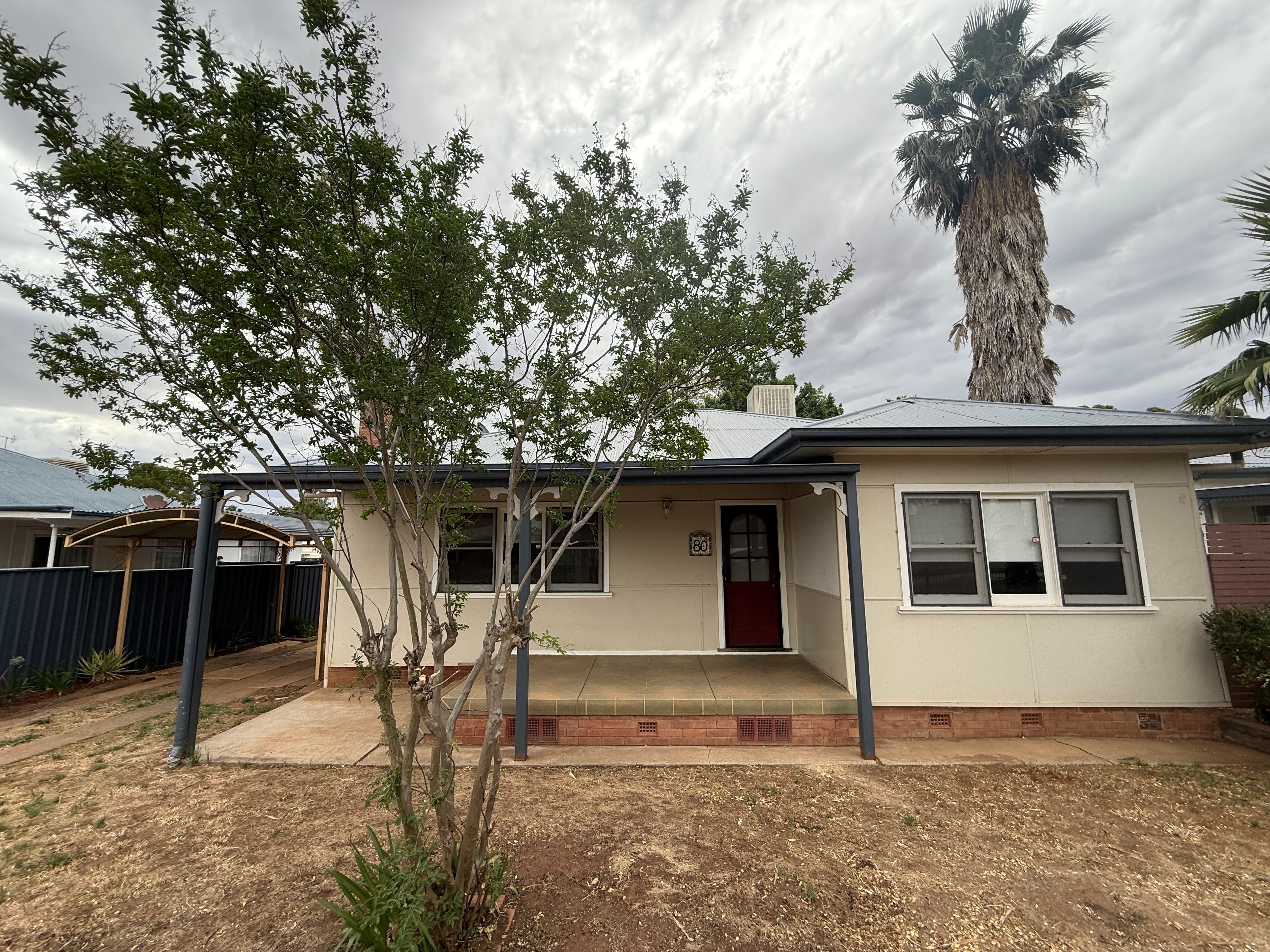 80 Farnell Street, Forbes NSW 2871