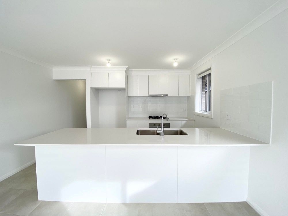 117a Poziers Road — photo 5 of 13
