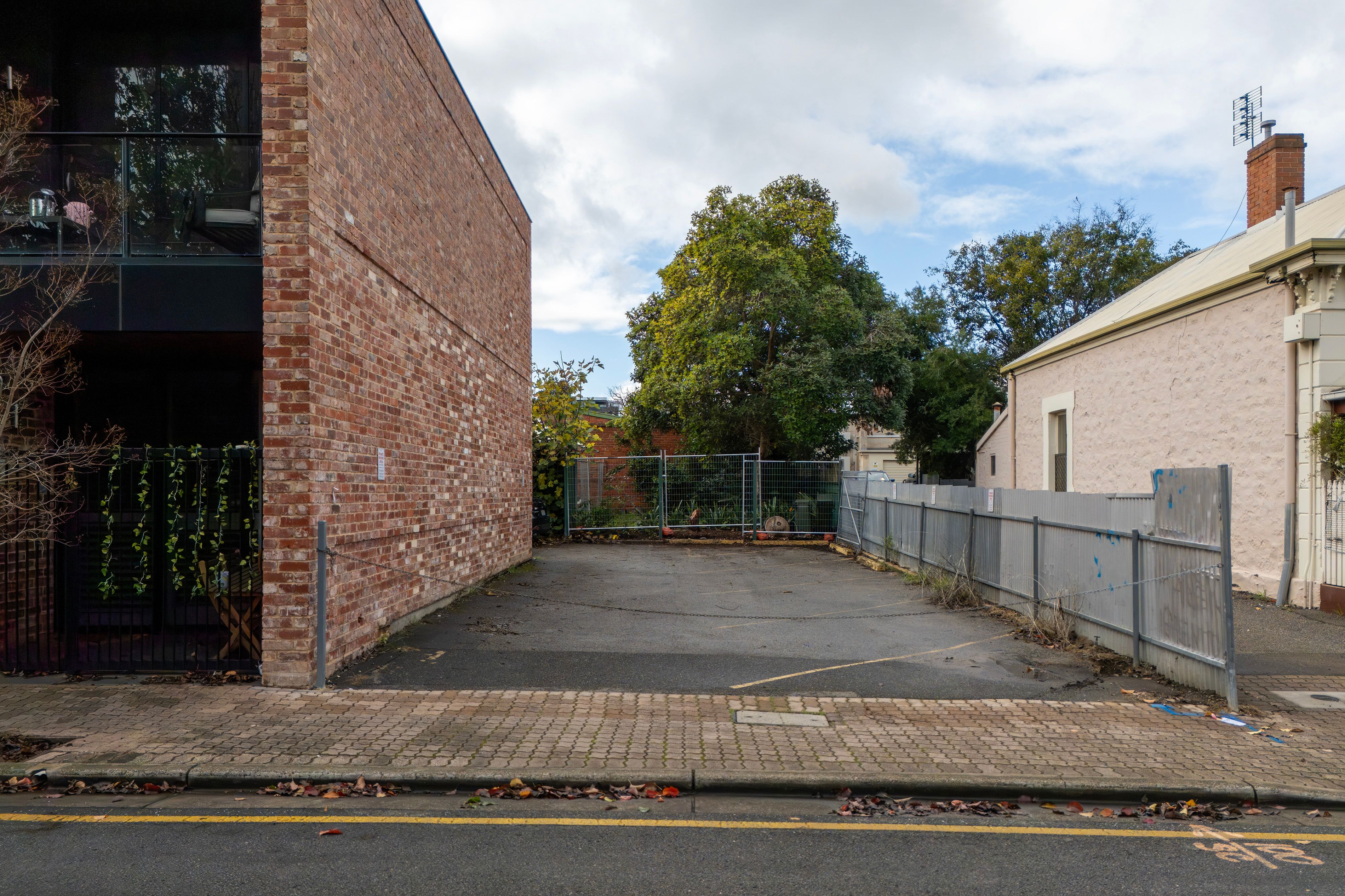 14 Hallett Street — photo 3 of 7
