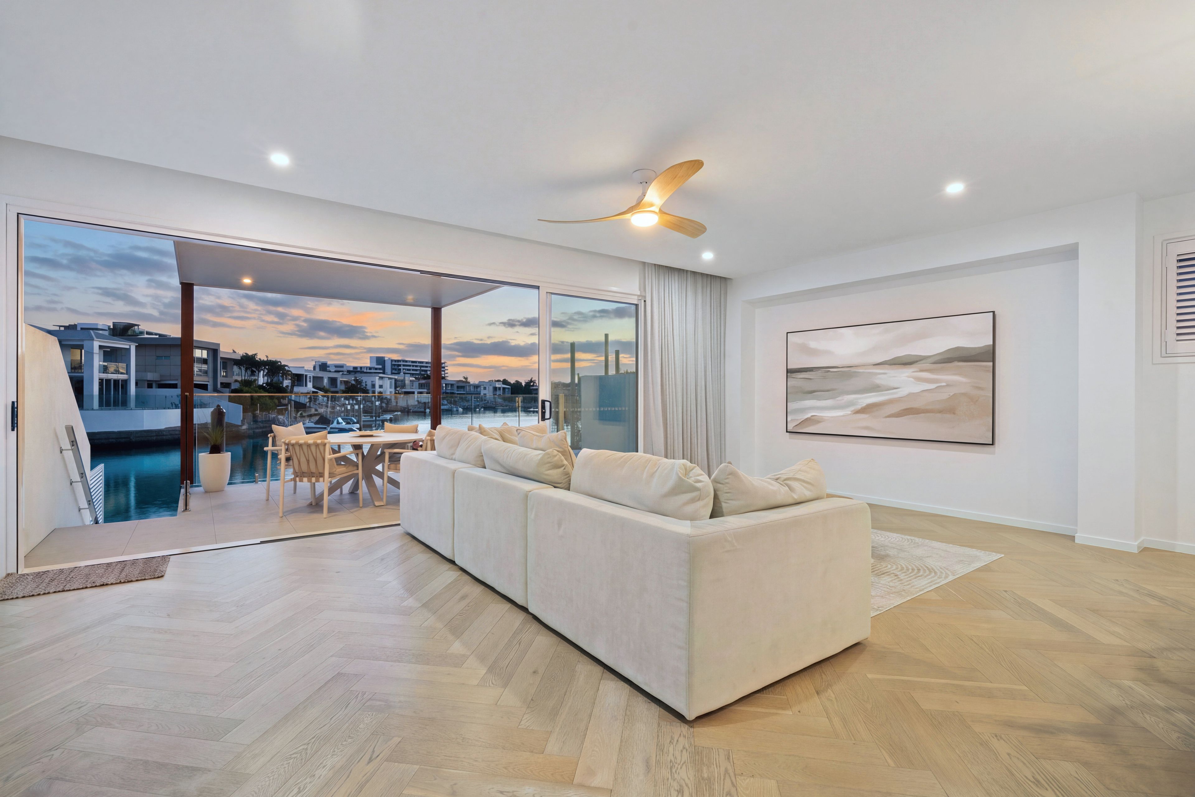 2/32 East Quay Drive, Biggera Waters, QLD 4216
