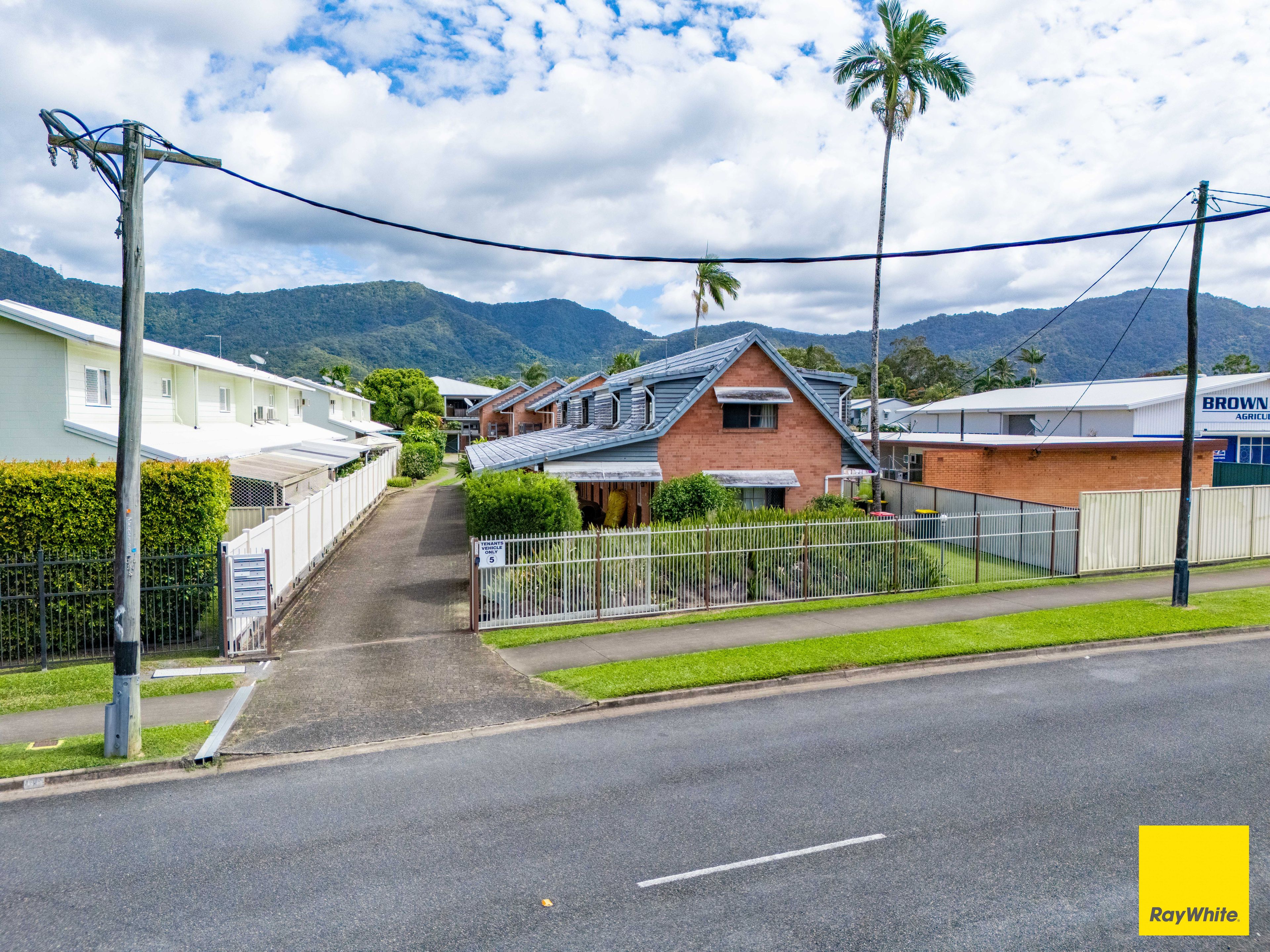 5/688 Bruce Highway, Woree, QLD 4868