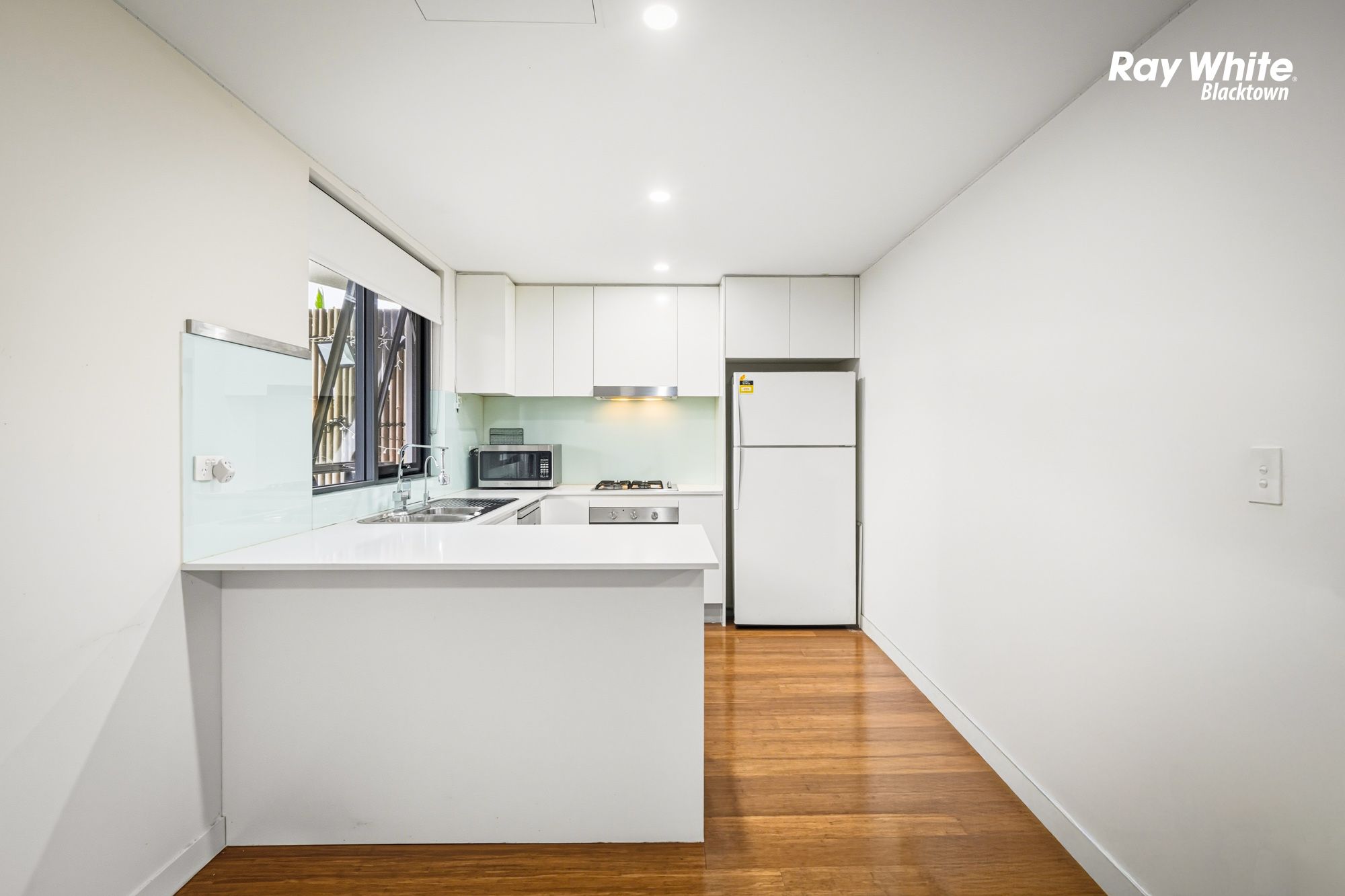 G08/43 Devitt Street — photo 10 of 23