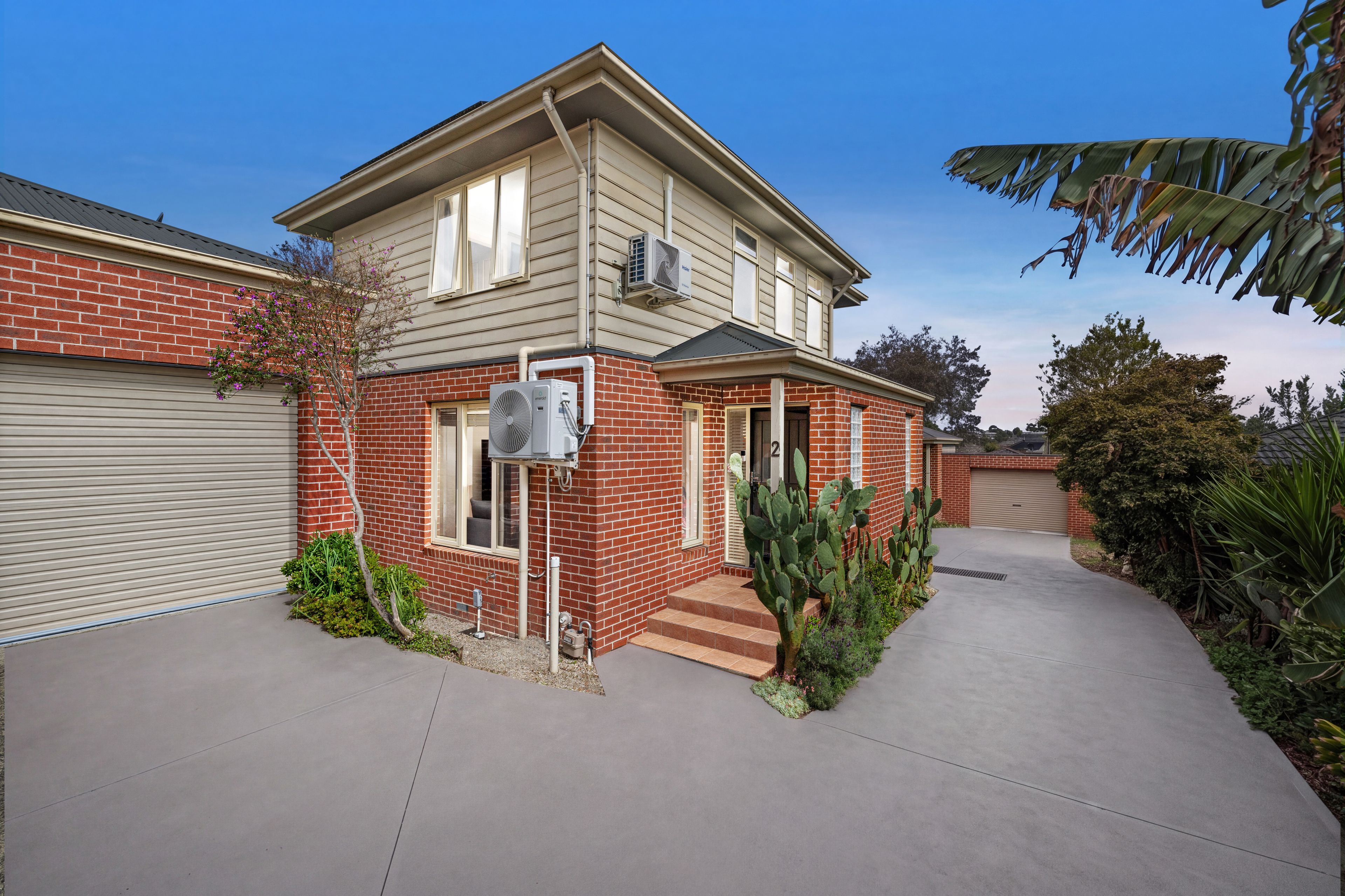 2/15 Stonehaven Avenue — photo from Ray White Ferntree Gully