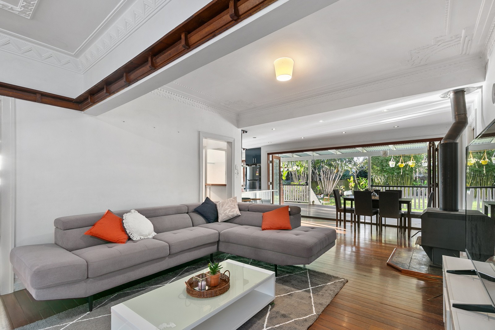 209 Venner Road, Fairfield, QLD 4103