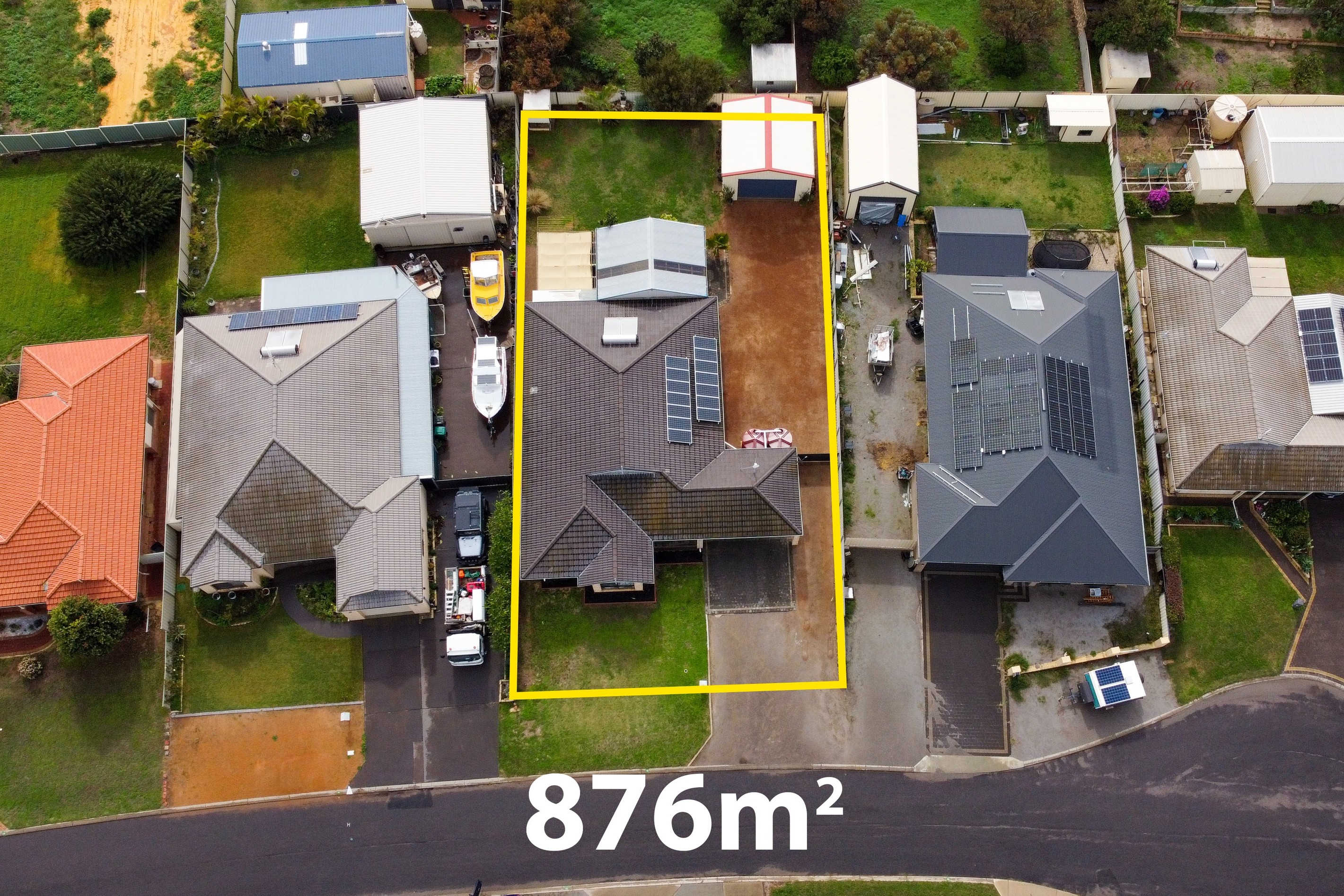 16 Mitchell Heights, Dongara, WA 6525