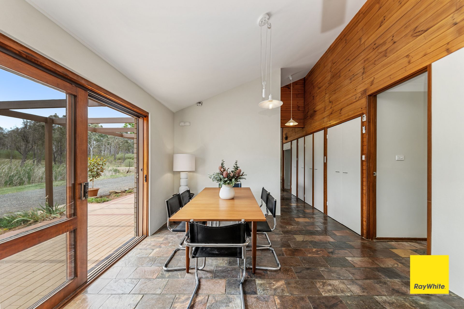 84 Canning Close — photo 5 of 30