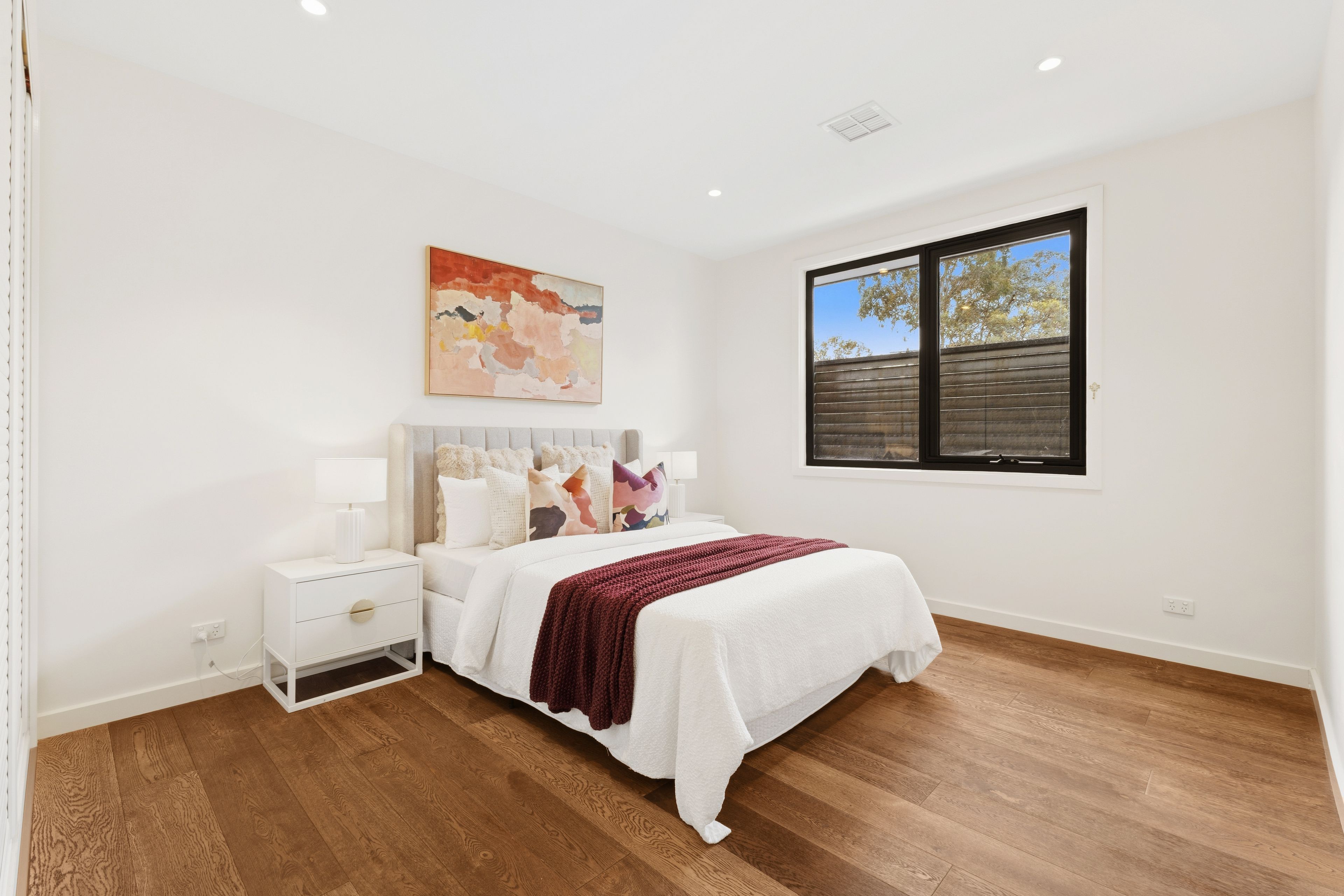 1/10 Marbray Drive — photo 10 of 18