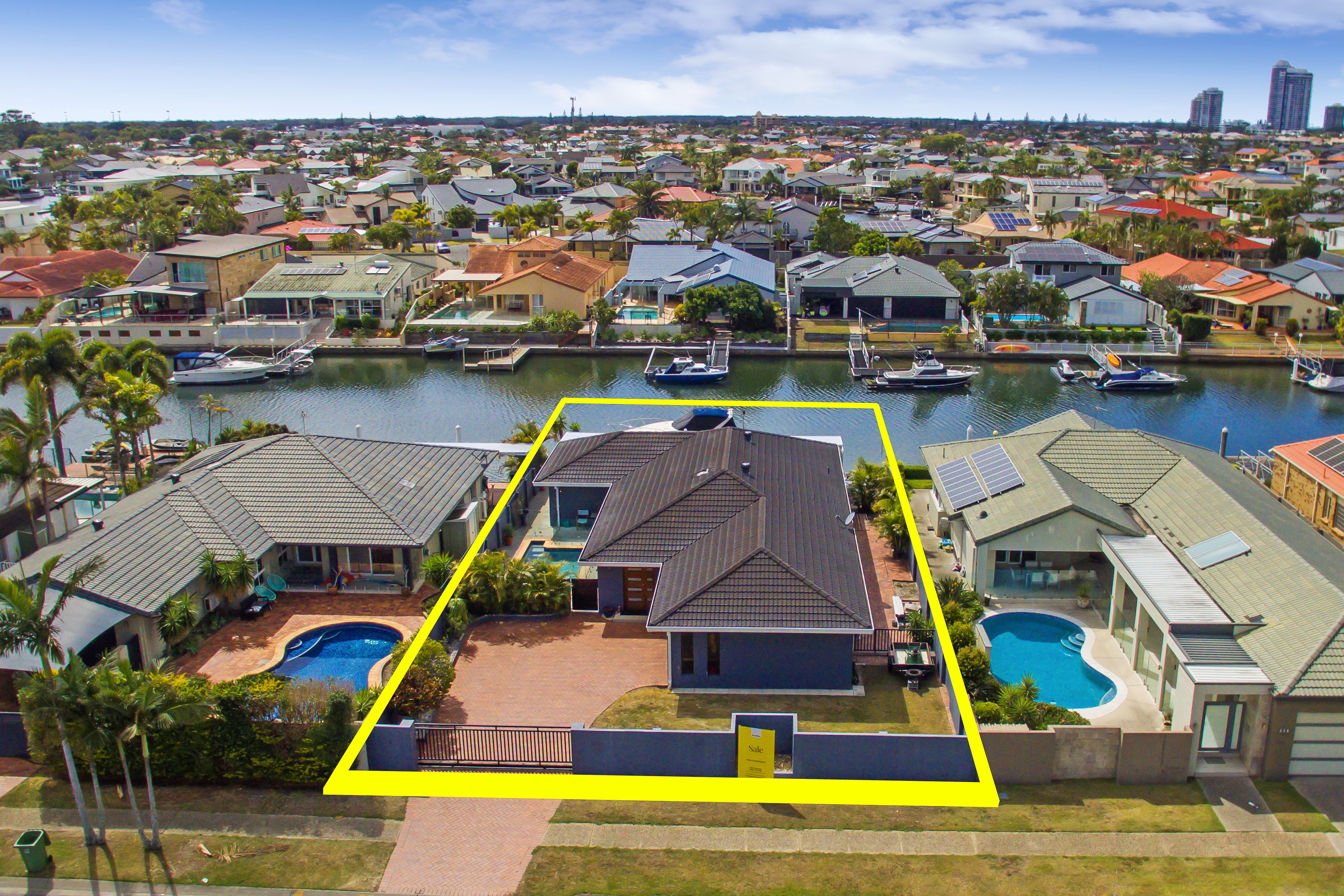 446 Oxley Drive, Runaway Bay, QLD 4216