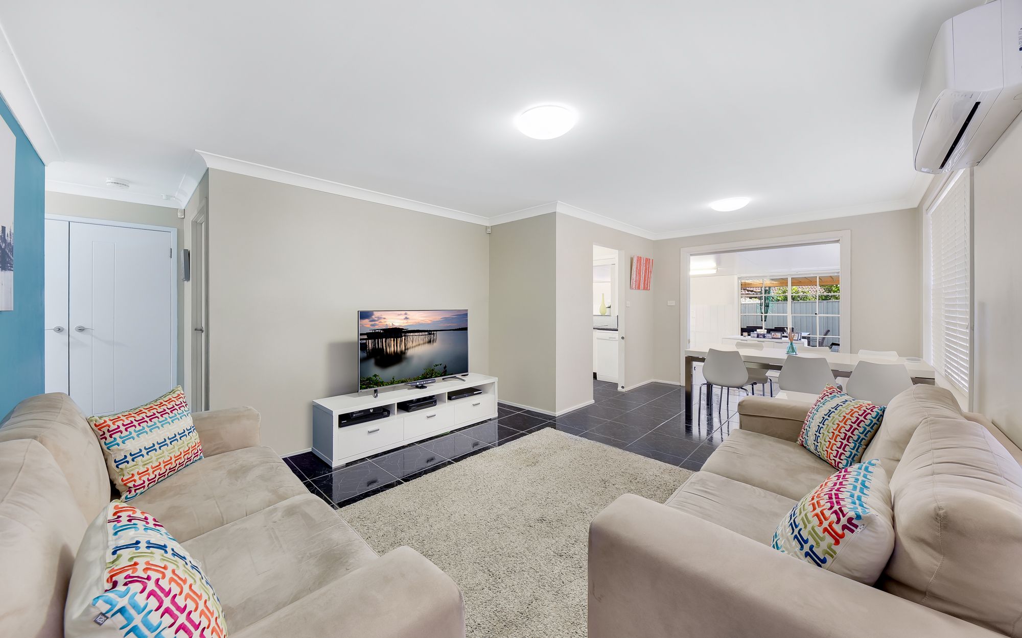 8 Blackwood Avenue, Minto, NSW 2566