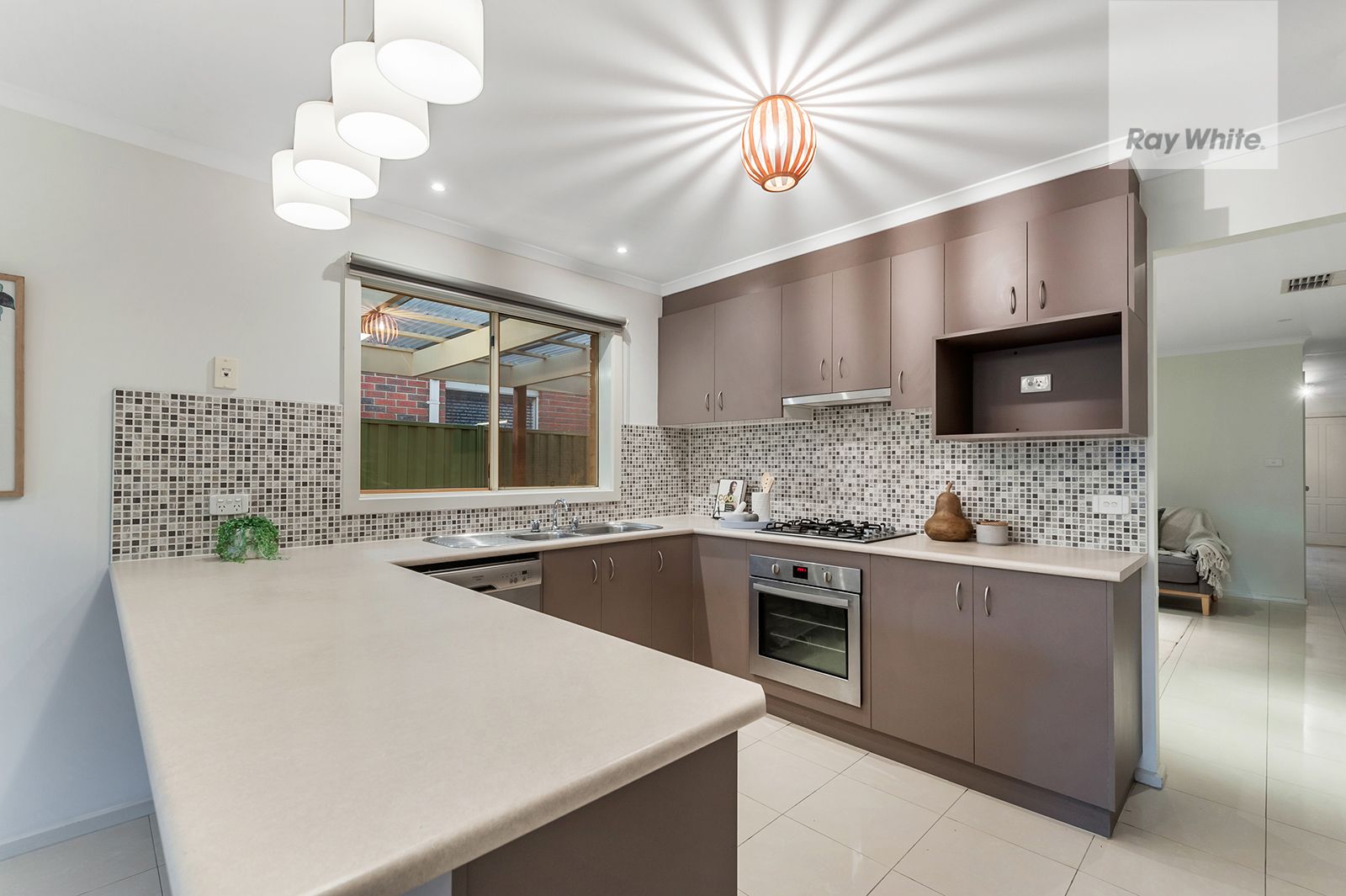 9 Hurlingham Way, Craigieburn, VIC 3064