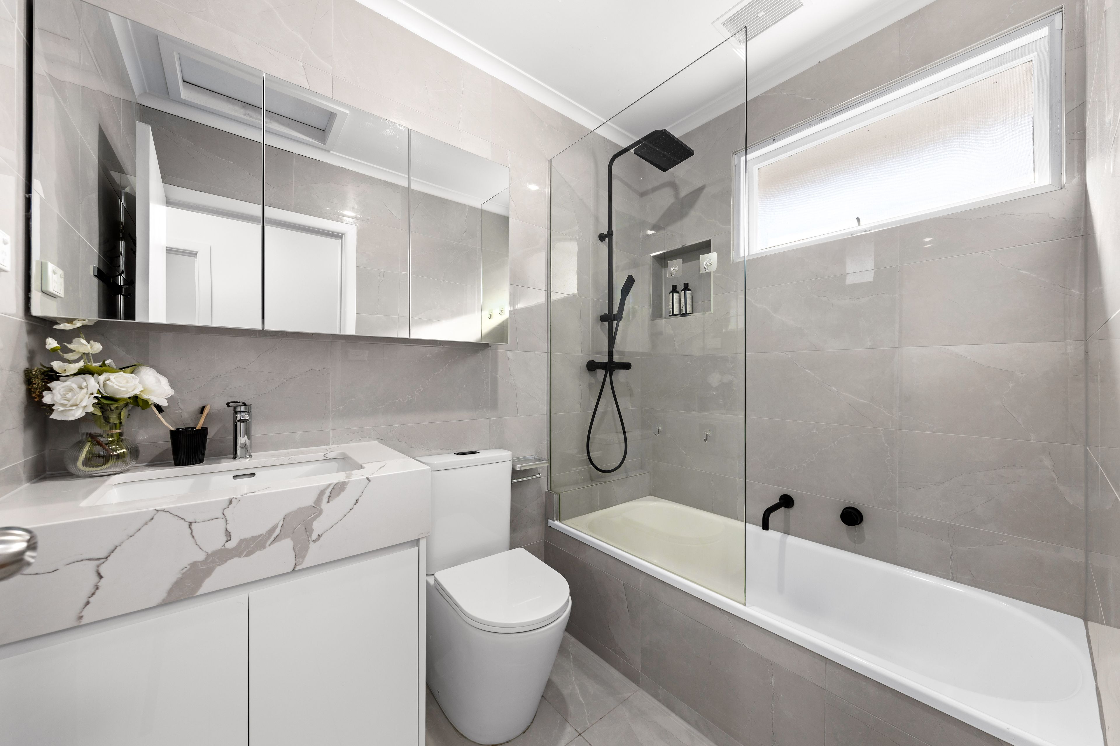 18 Singleton Road — photo 8 of 14