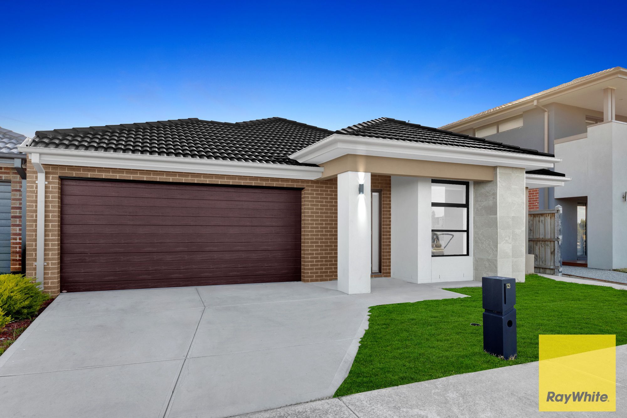 13 Finders Circuit, Truganina, VIC 3029