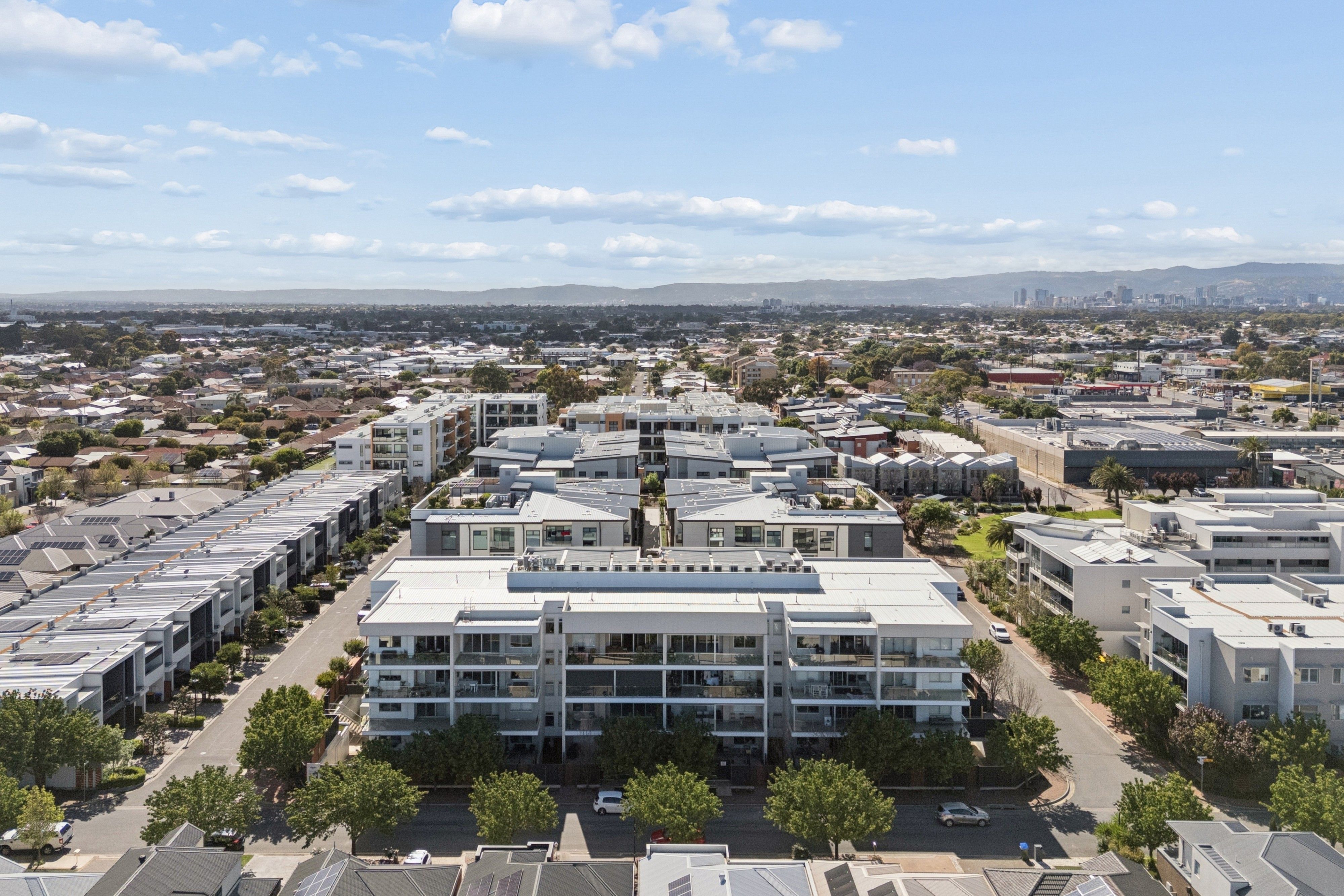 102/23 Warner Avenue — photo from Ray White Albert Park