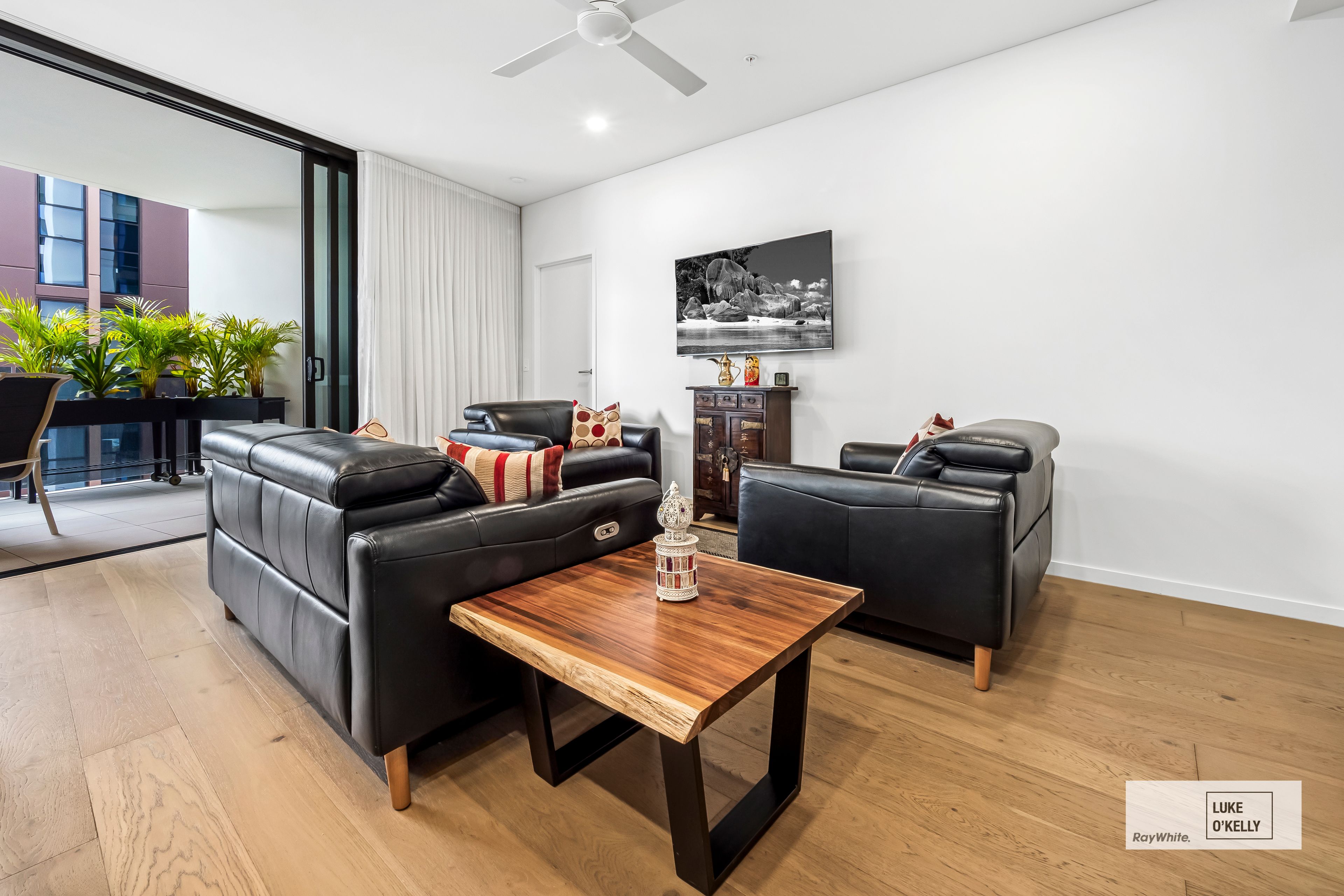 80809/23 Mollison Street — photo 4 of 29